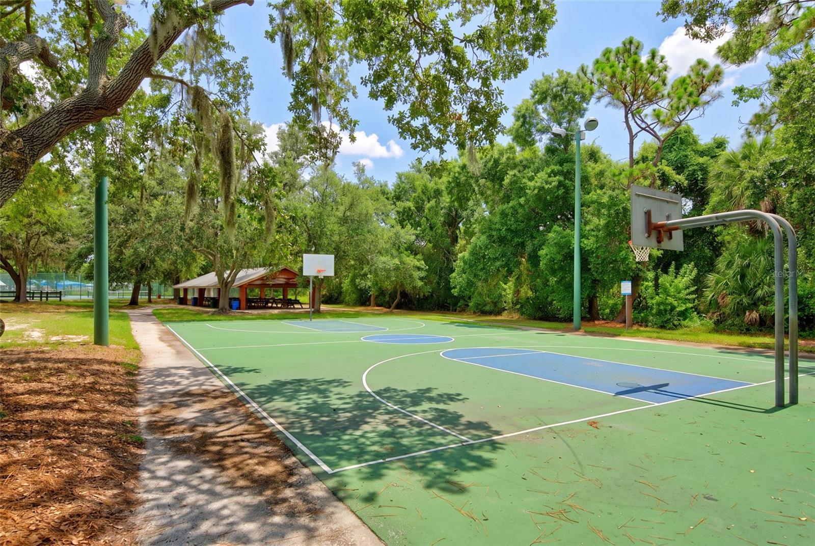 RIVIERA CLUB VILLAGE AT LONGWOOD RUN PH 02 - Residential