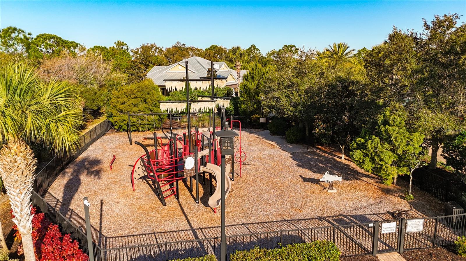 ARBOR LAKES ON PALMER RANCH - Residential