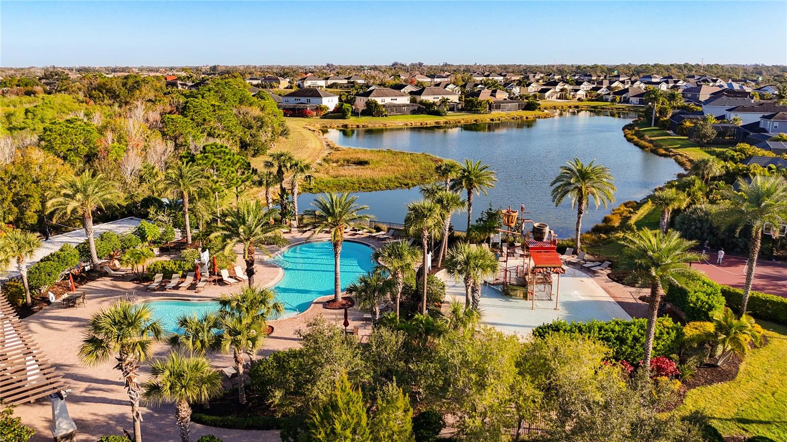 ARBOR LAKES ON PALMER RANCH - Residential