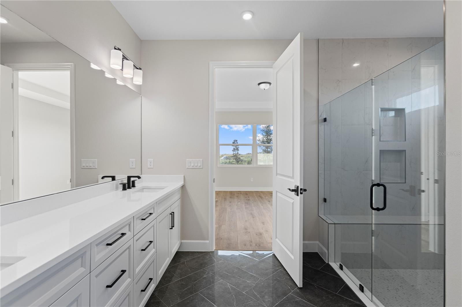CRESSWIND AT LAKE HARRIS - Residential