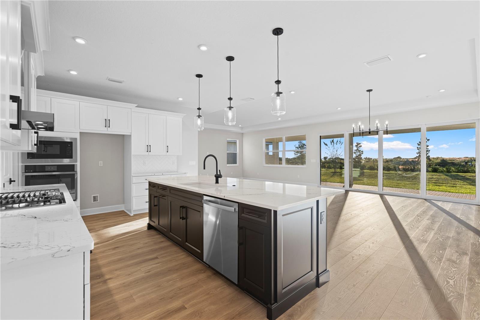 CRESSWIND AT LAKE HARRIS - Residential