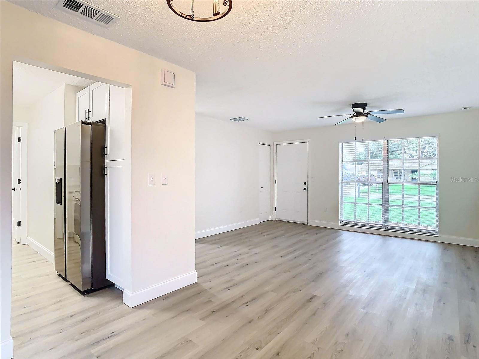 SEVEN SPGS HOMES - Residential Lease