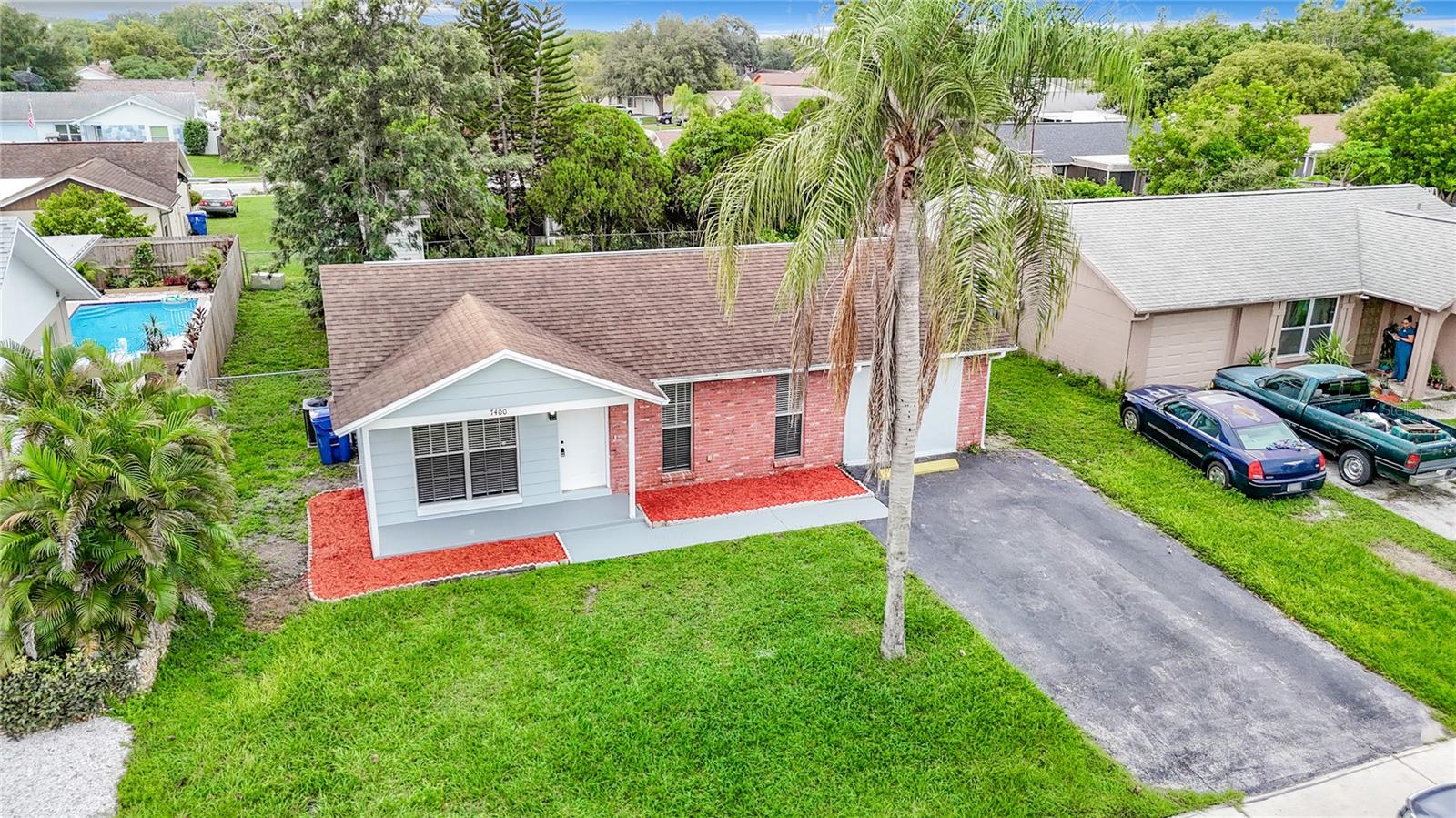 SEVEN SPGS HOMES - Residential Lease