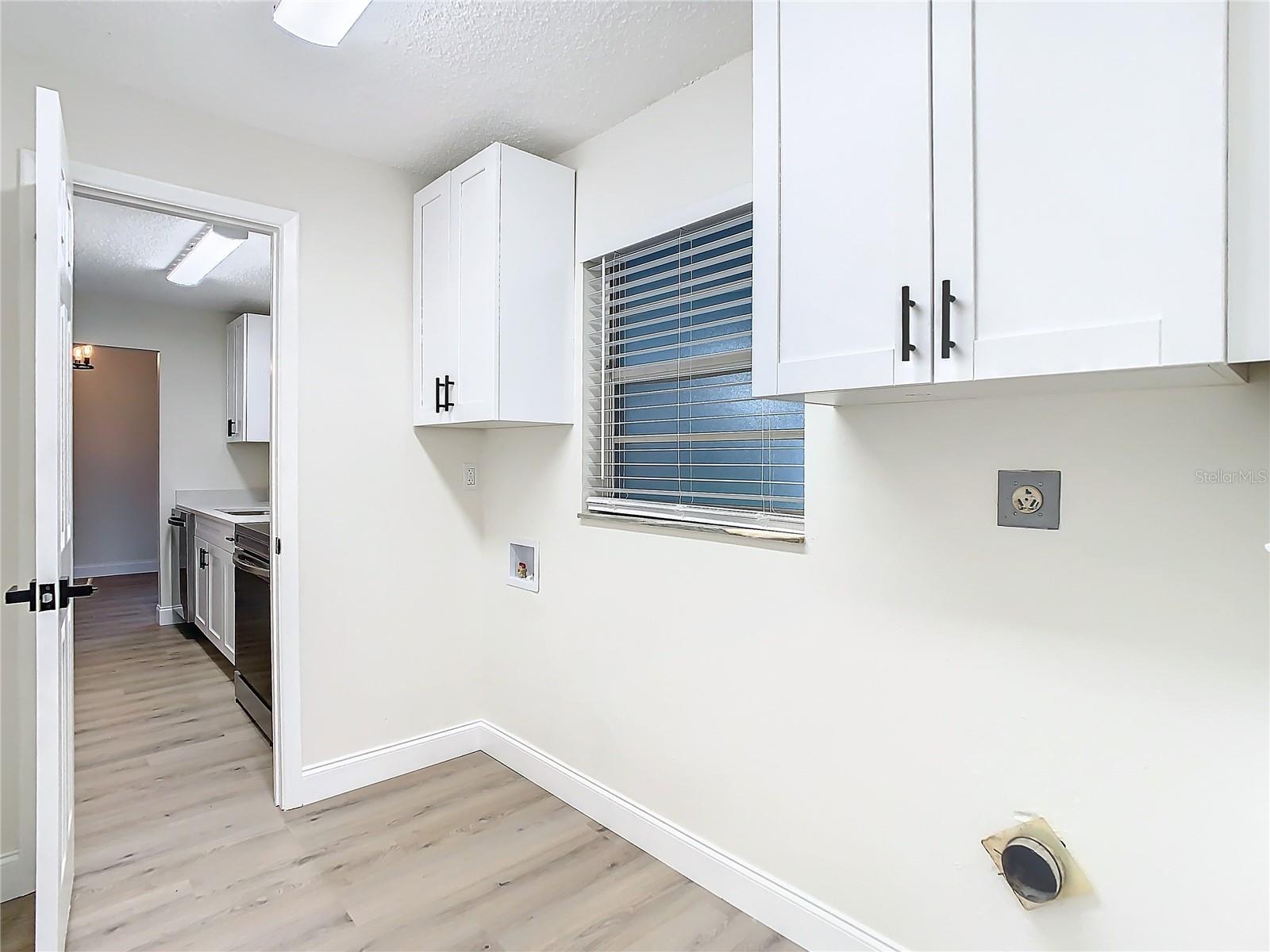 SEVEN SPGS HOMES - Residential Lease