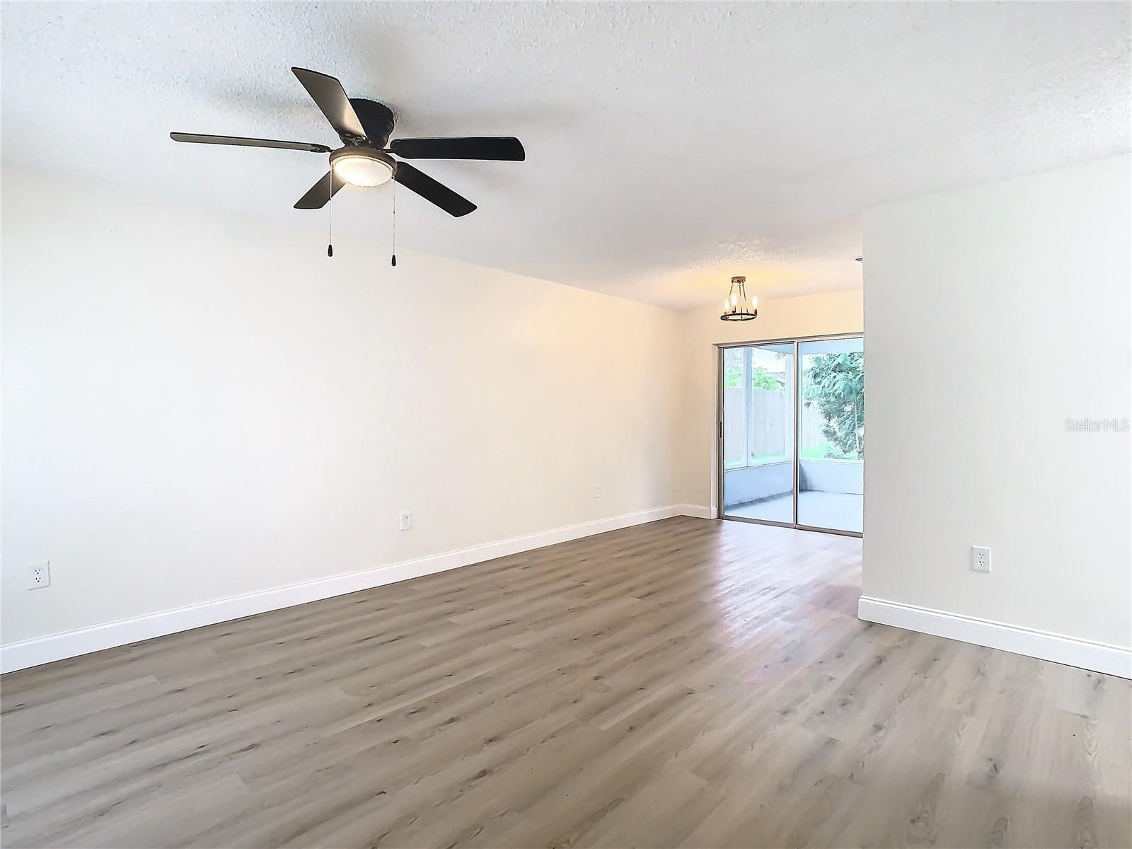 SEVEN SPGS HOMES - Residential Lease