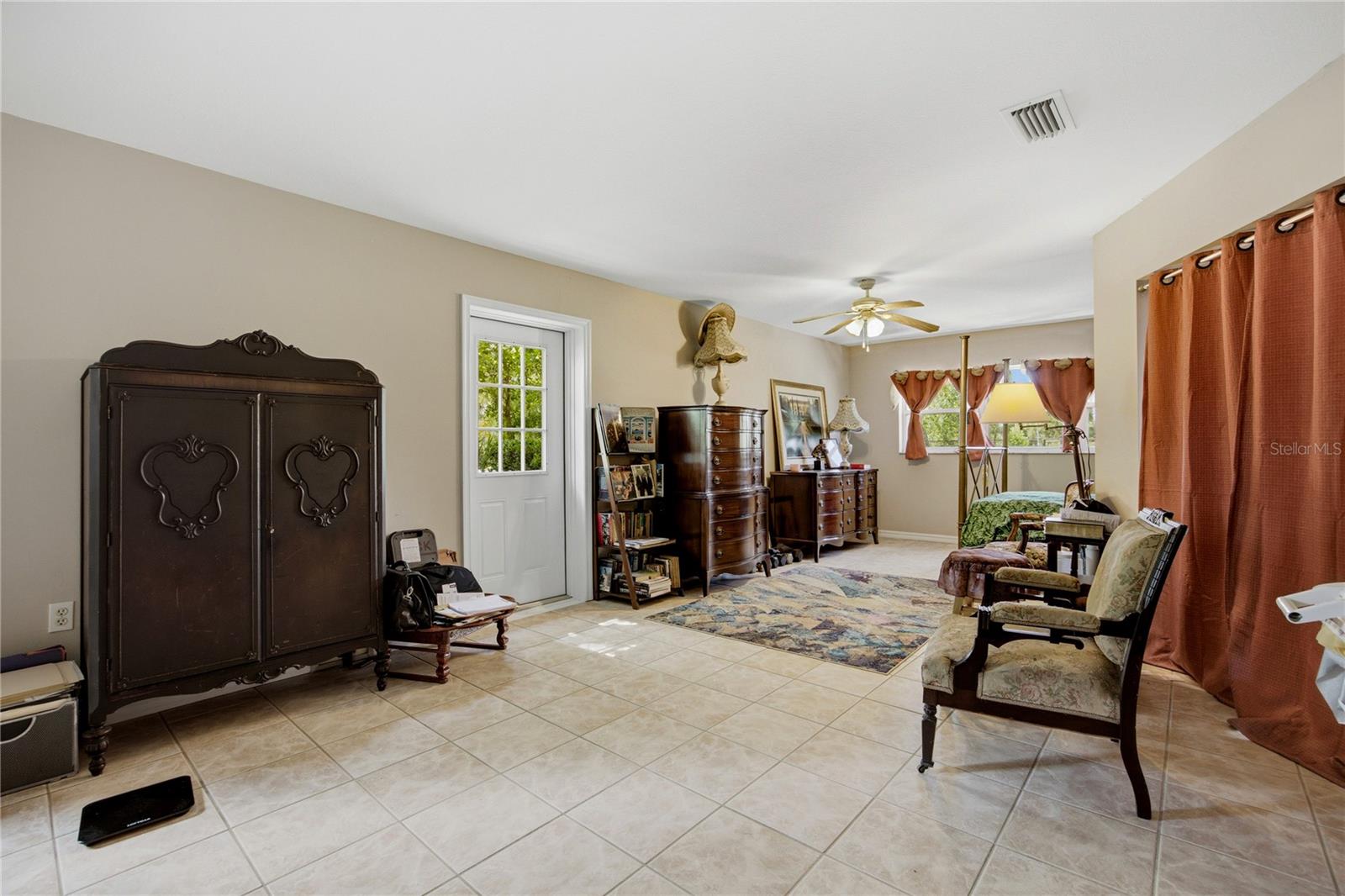 STEEPLECHASE FARMS - Residential