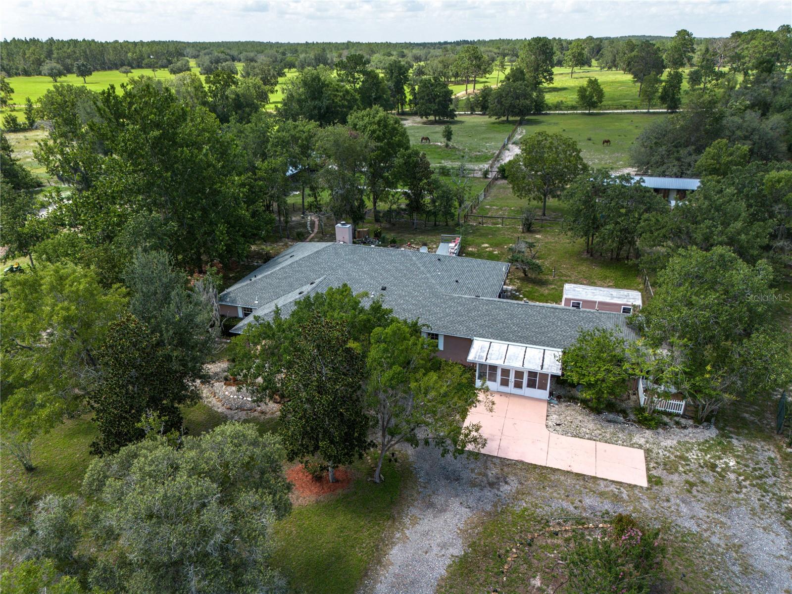 STEEPLECHASE FARMS - Residential