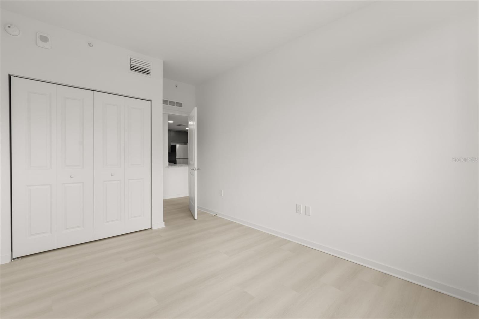 MILLENIA PARK CONDOMINIUMS - Residential