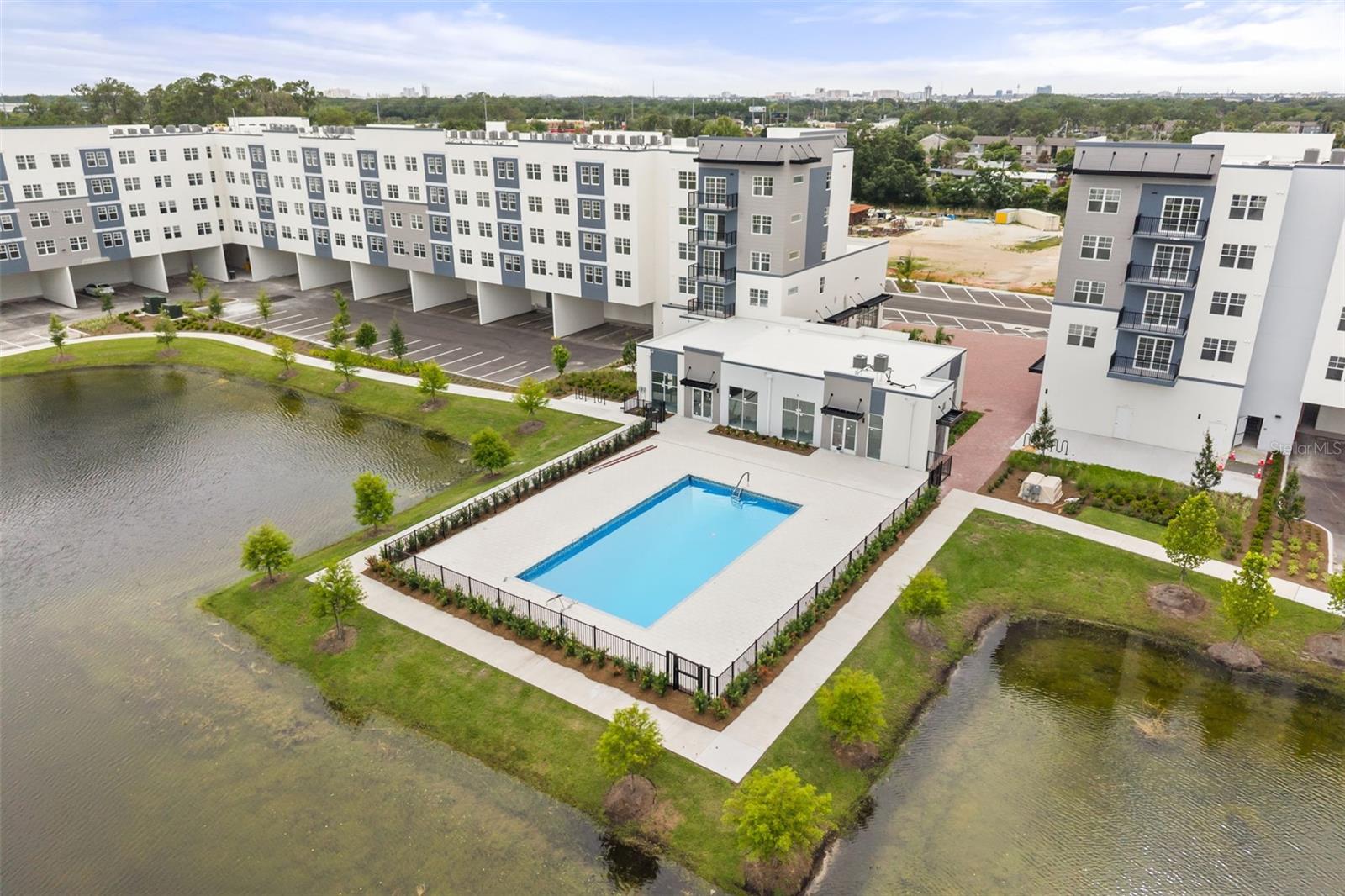 MILLENIA PARK CONDOMINIUMS - Residential
