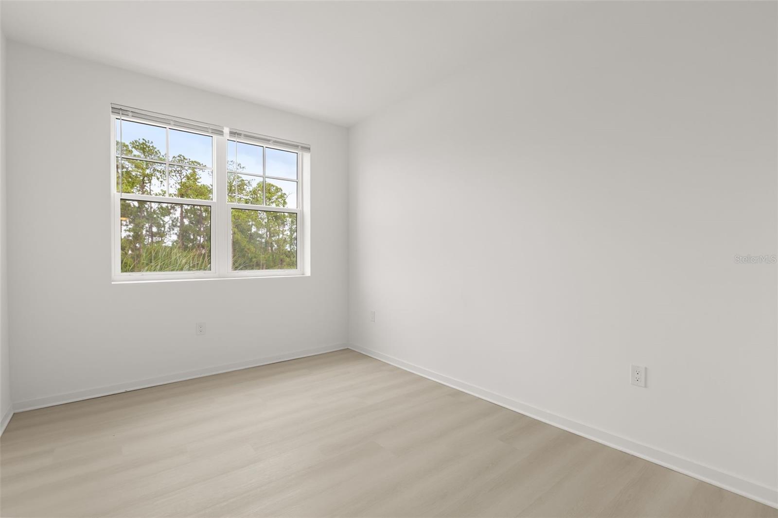 MILLENIA PARK CONDOMINIUMS - Residential