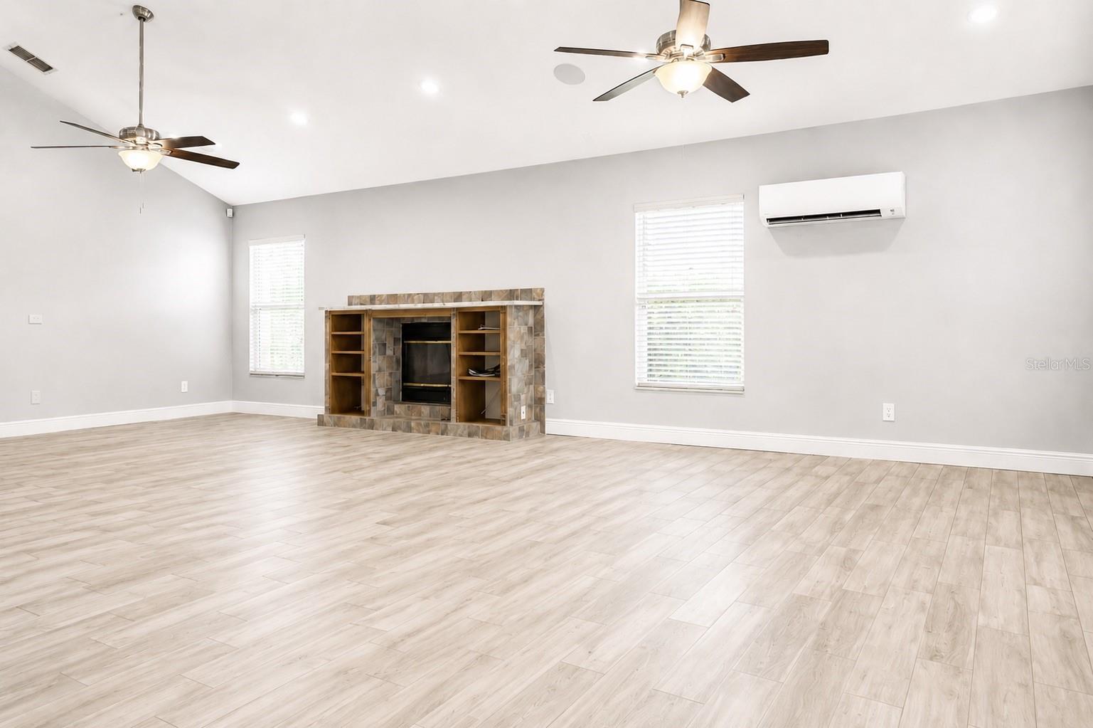 HUNTERS CREEK TR 235B PH 02 - Residential