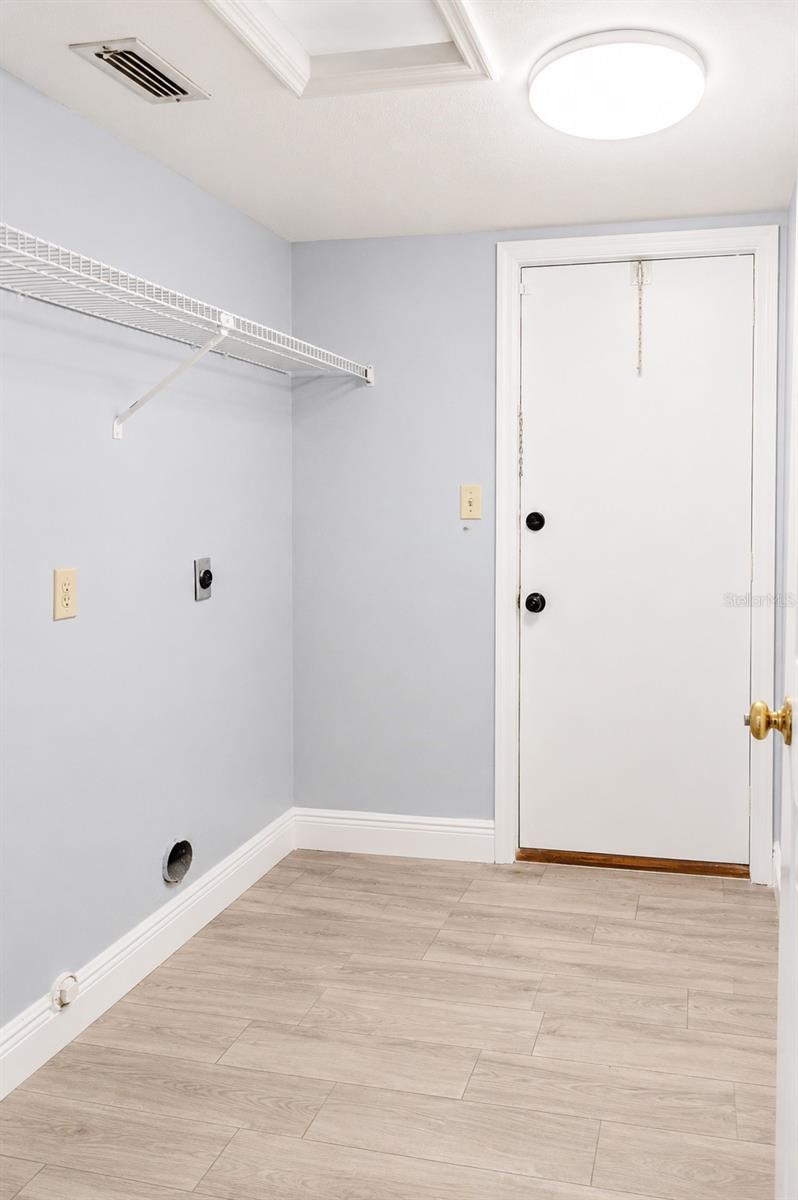 HUNTERS CREEK TR 235B PH 02 - Residential