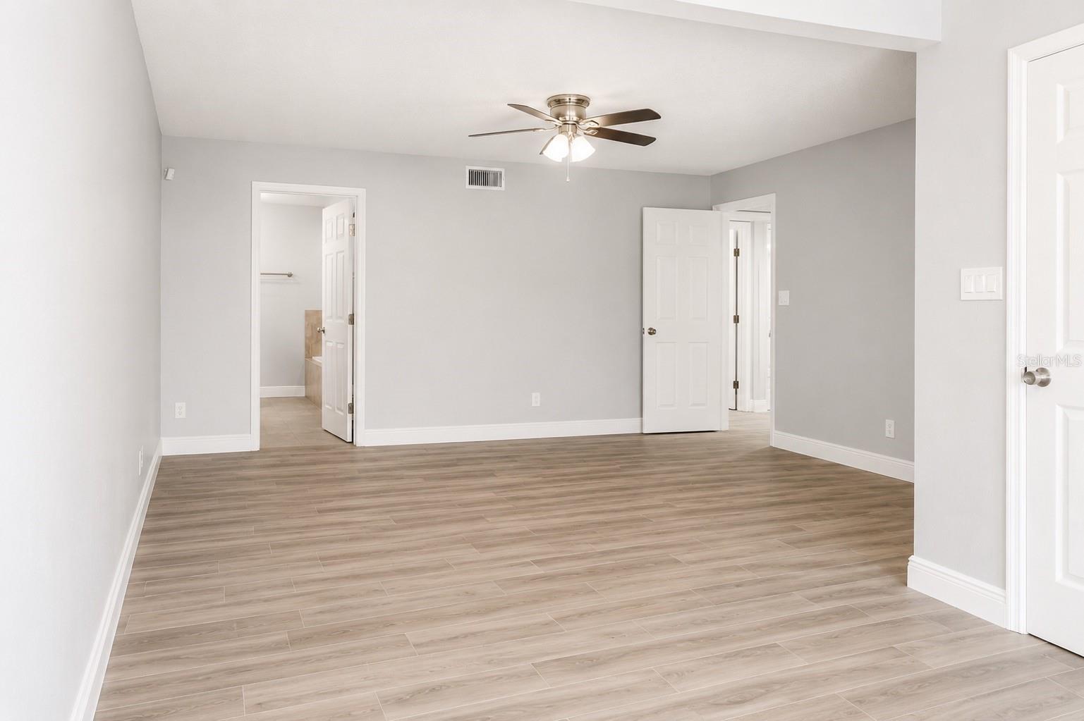 HUNTERS CREEK TR 235B PH 02 - Residential