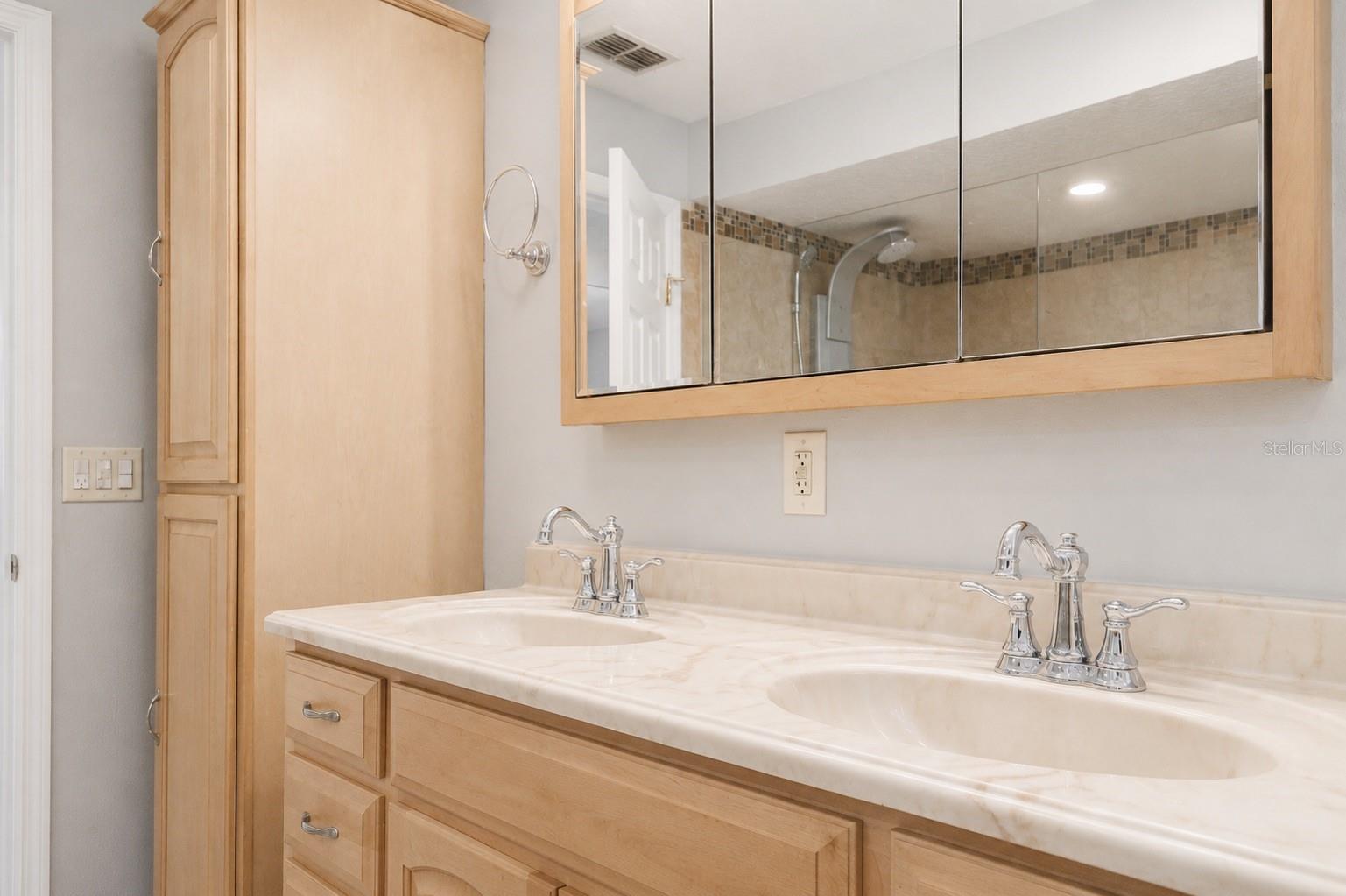 HUNTERS CREEK TR 235B PH 02 - Residential