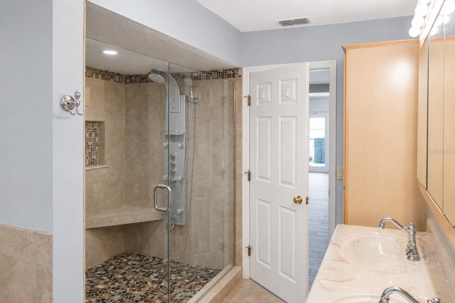 HUNTERS CREEK TR 235B PH 02 - Residential