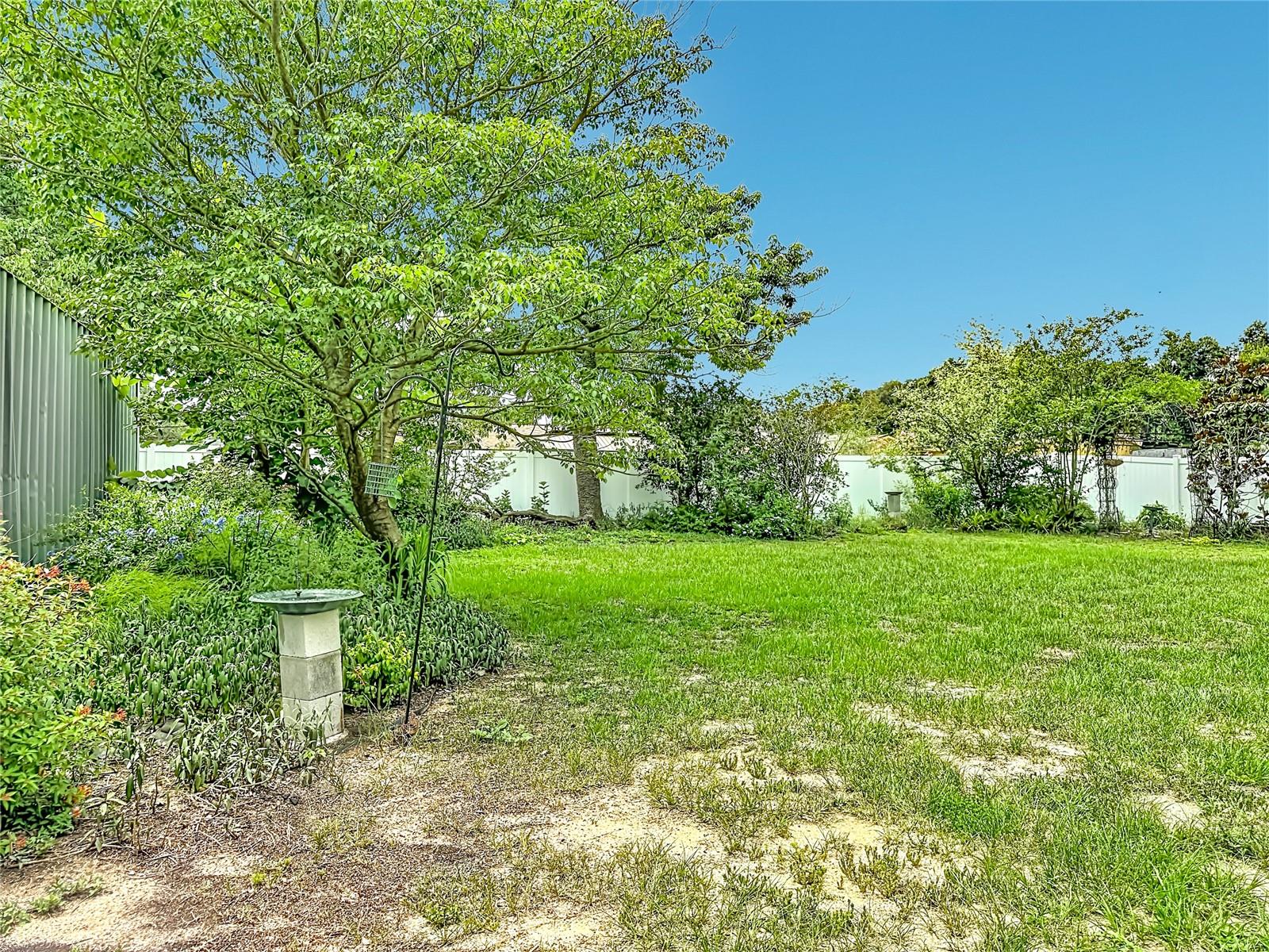 HICKORY LAKE ESTATES - Residential