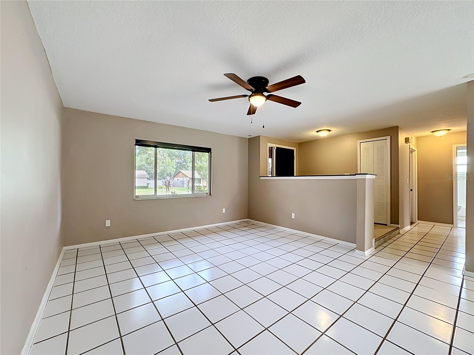 HICKORY LAKE ESTATES - Residential