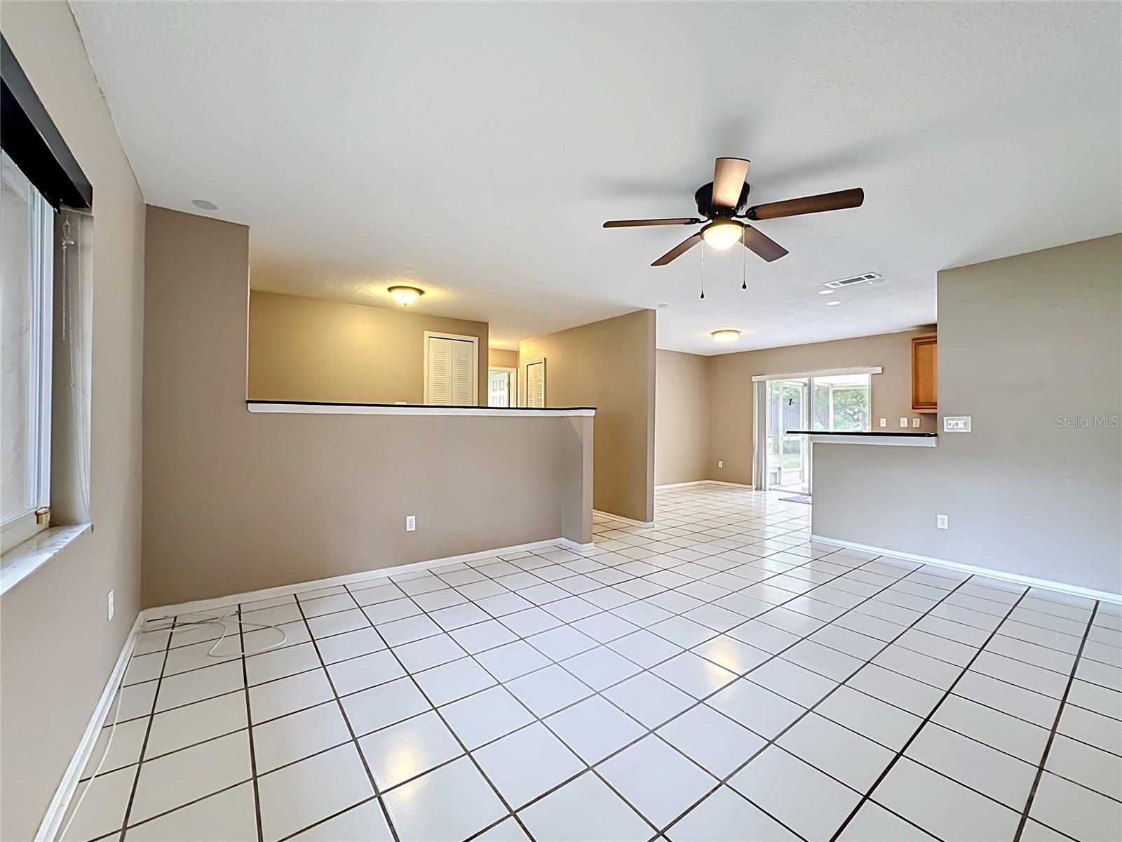 HICKORY LAKE ESTATES - Residential