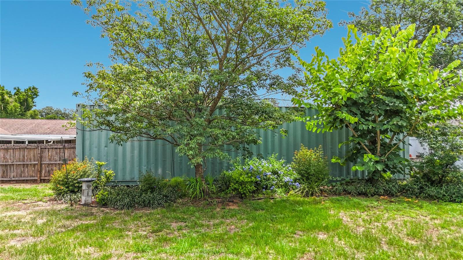 HICKORY LAKE ESTATES - Residential