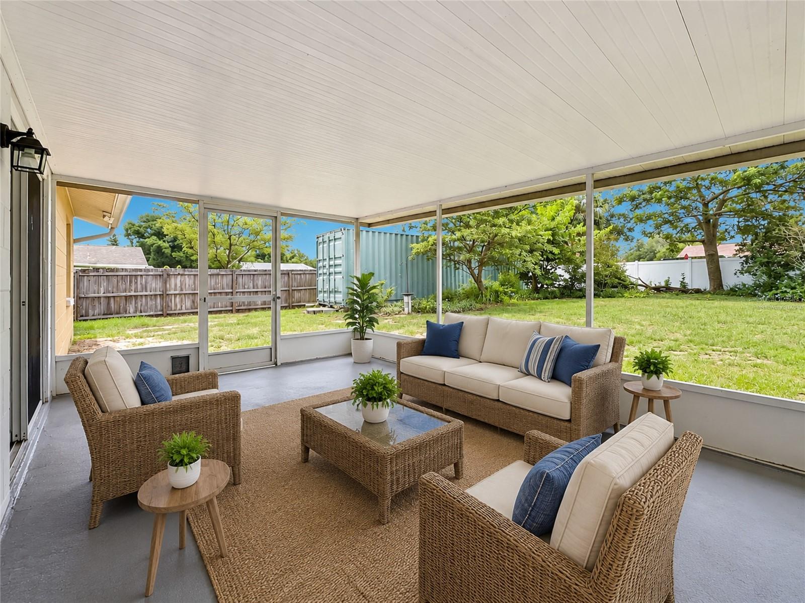 HICKORY LAKE ESTATES - Residential