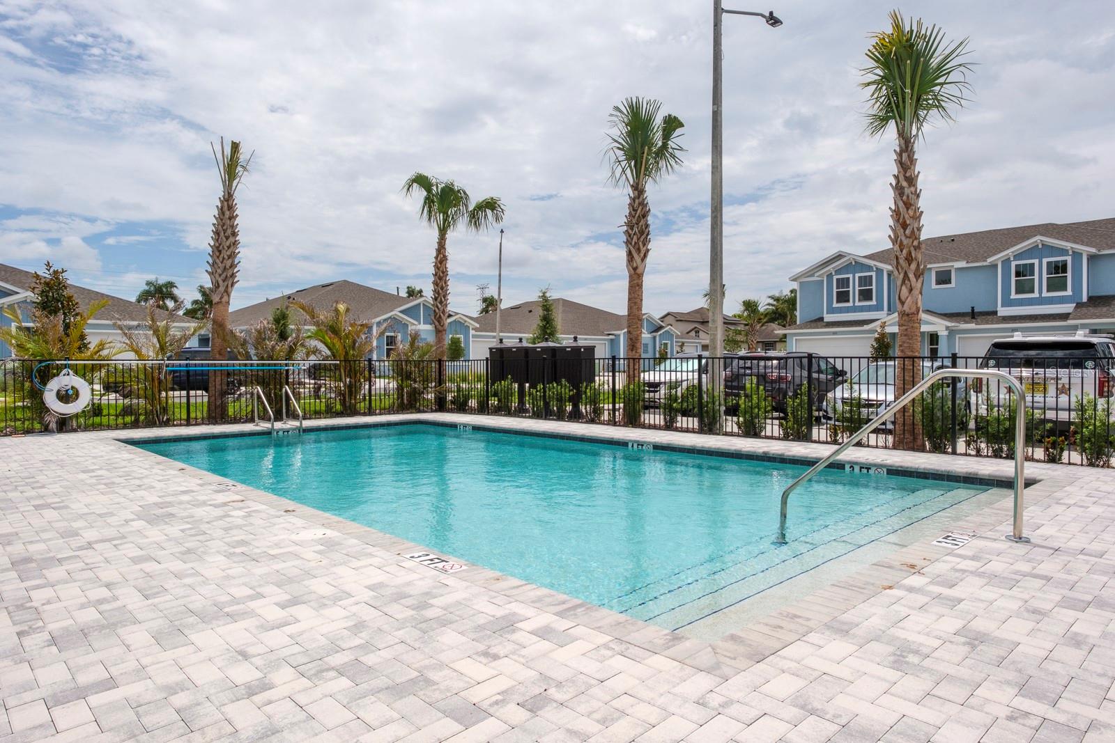 SUMMERSET VILLAS - Residential