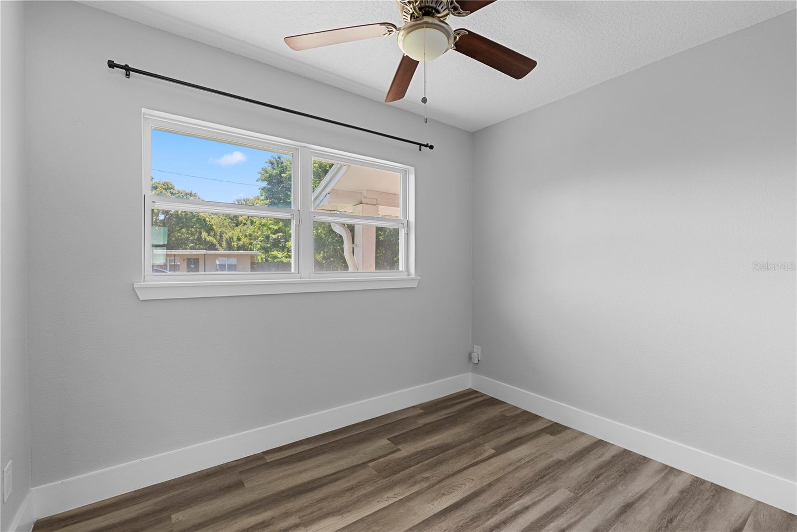 PONCE DE LEON - Residential