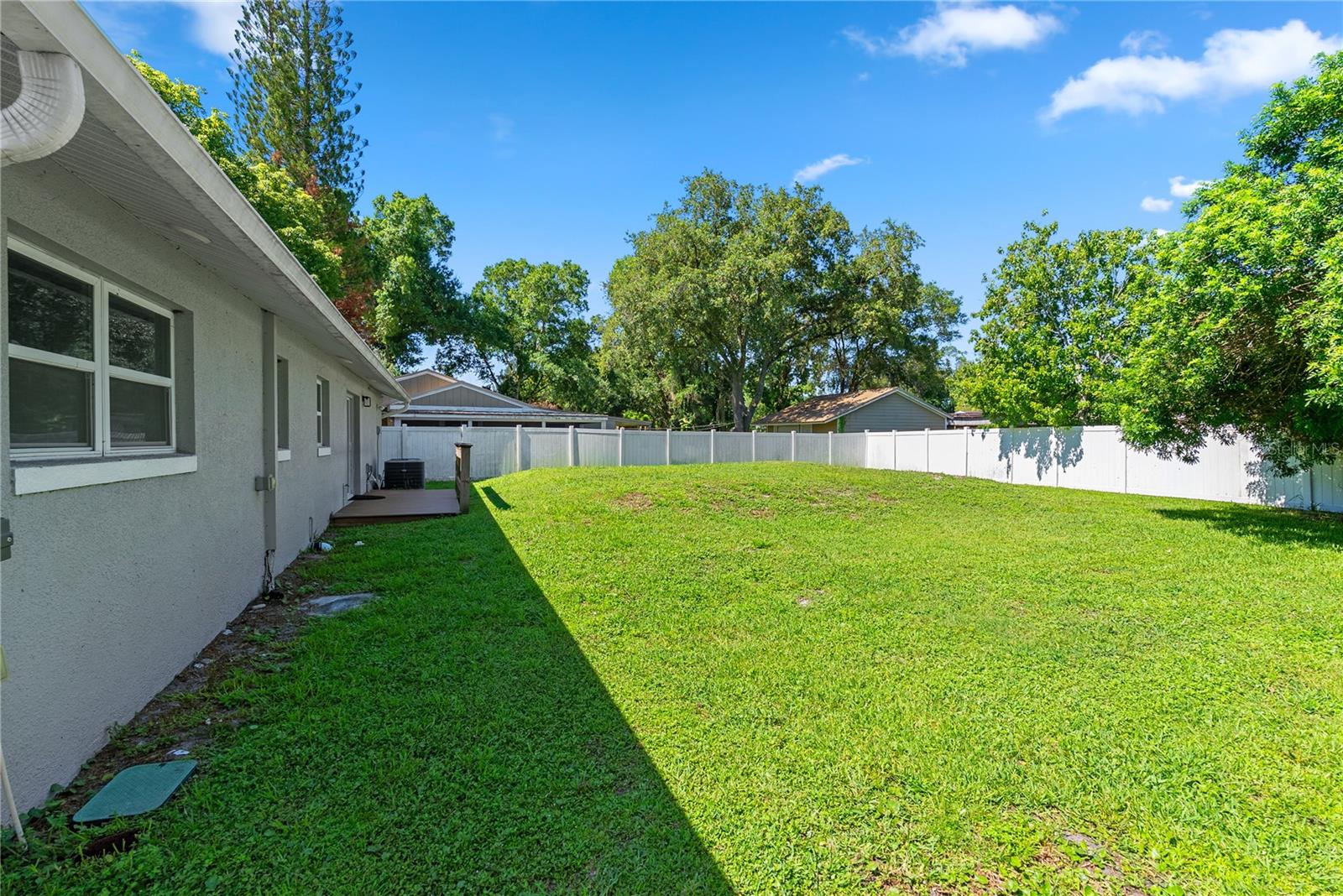PONCE DE LEON - Residential