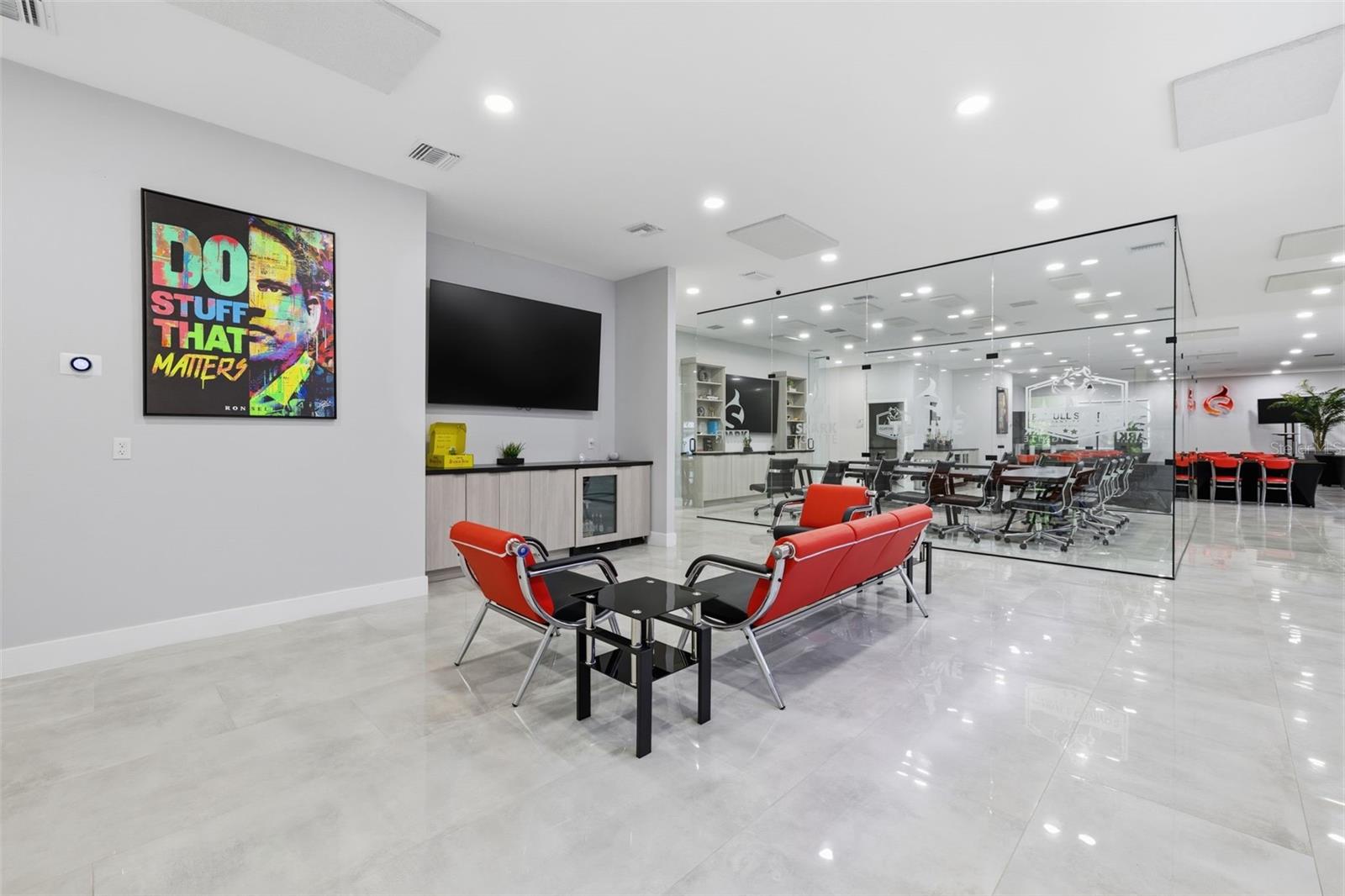 UNPLATTED - Commercial Lease