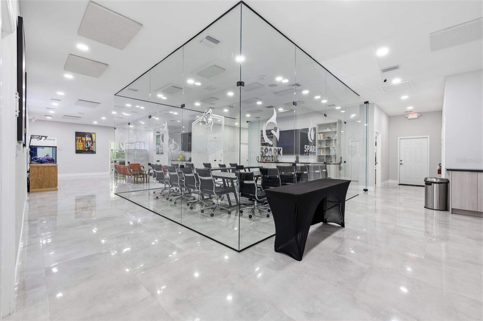UNPLATTED - Commercial Lease