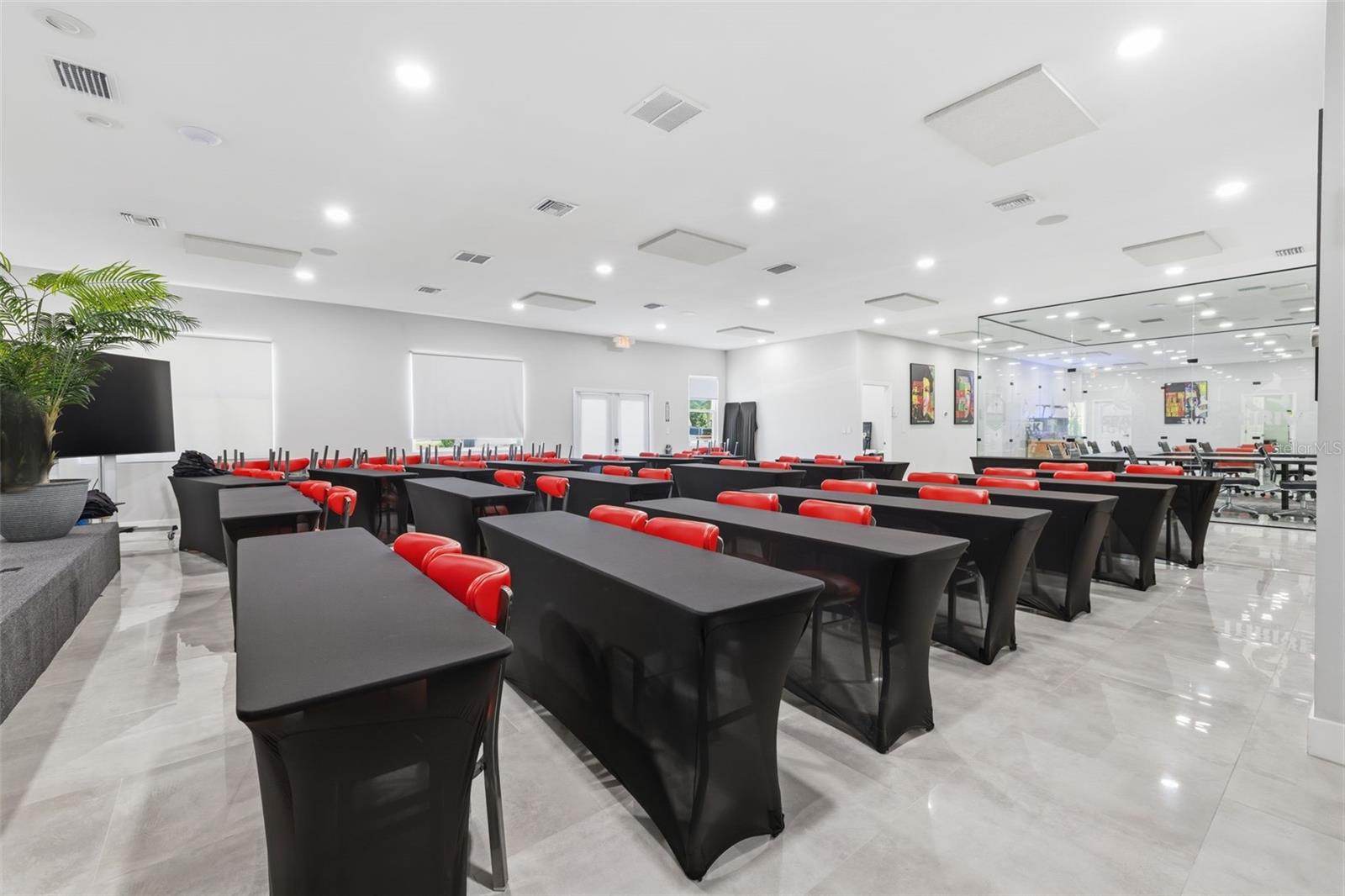 UNPLATTED - Commercial Lease