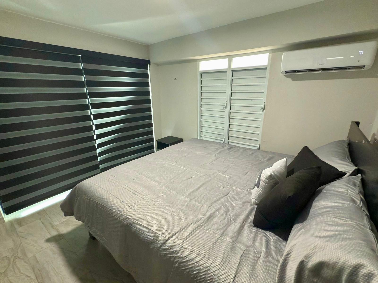 LAS TRES T - Residential