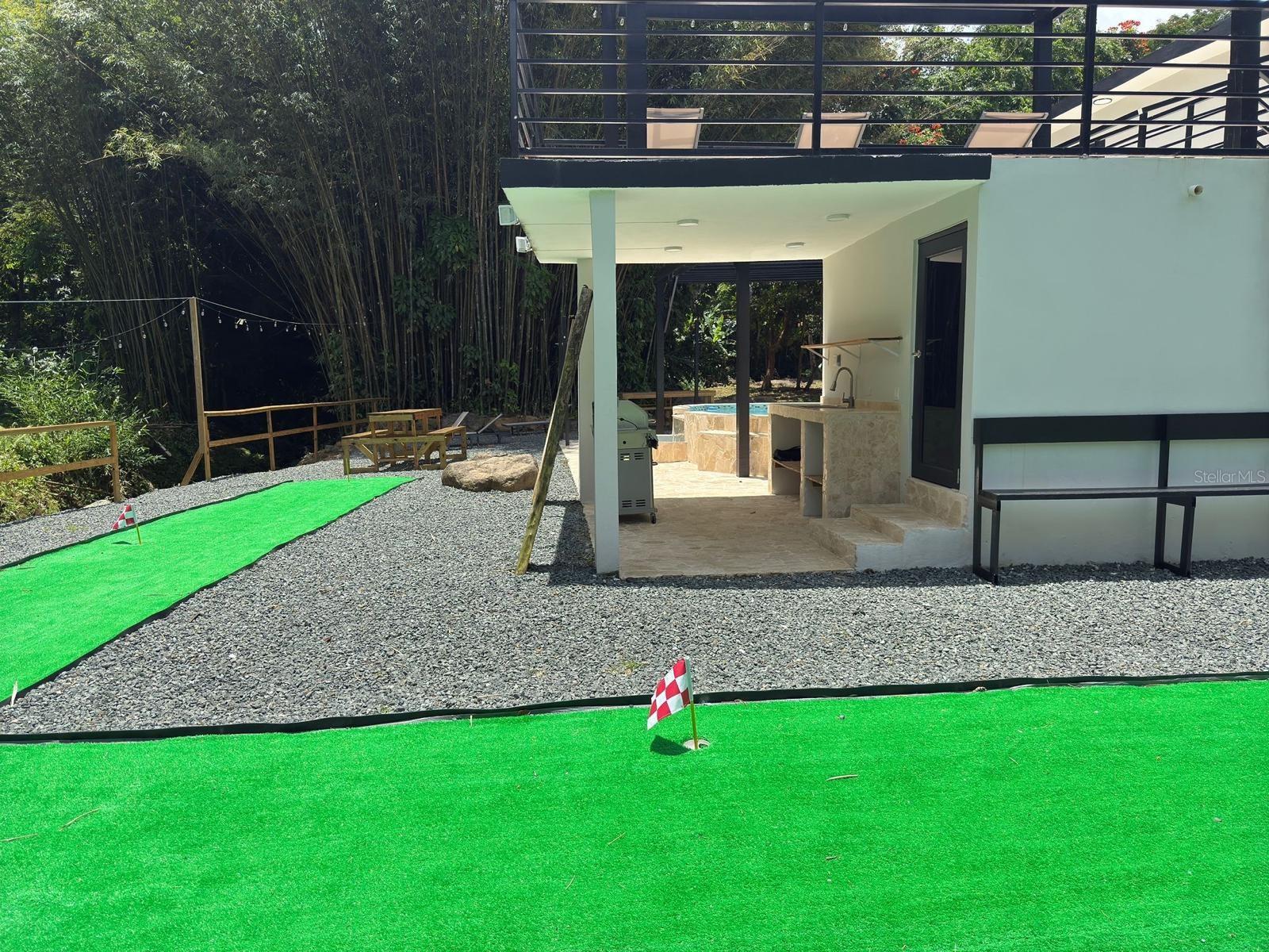 LAS TRES T - Residential