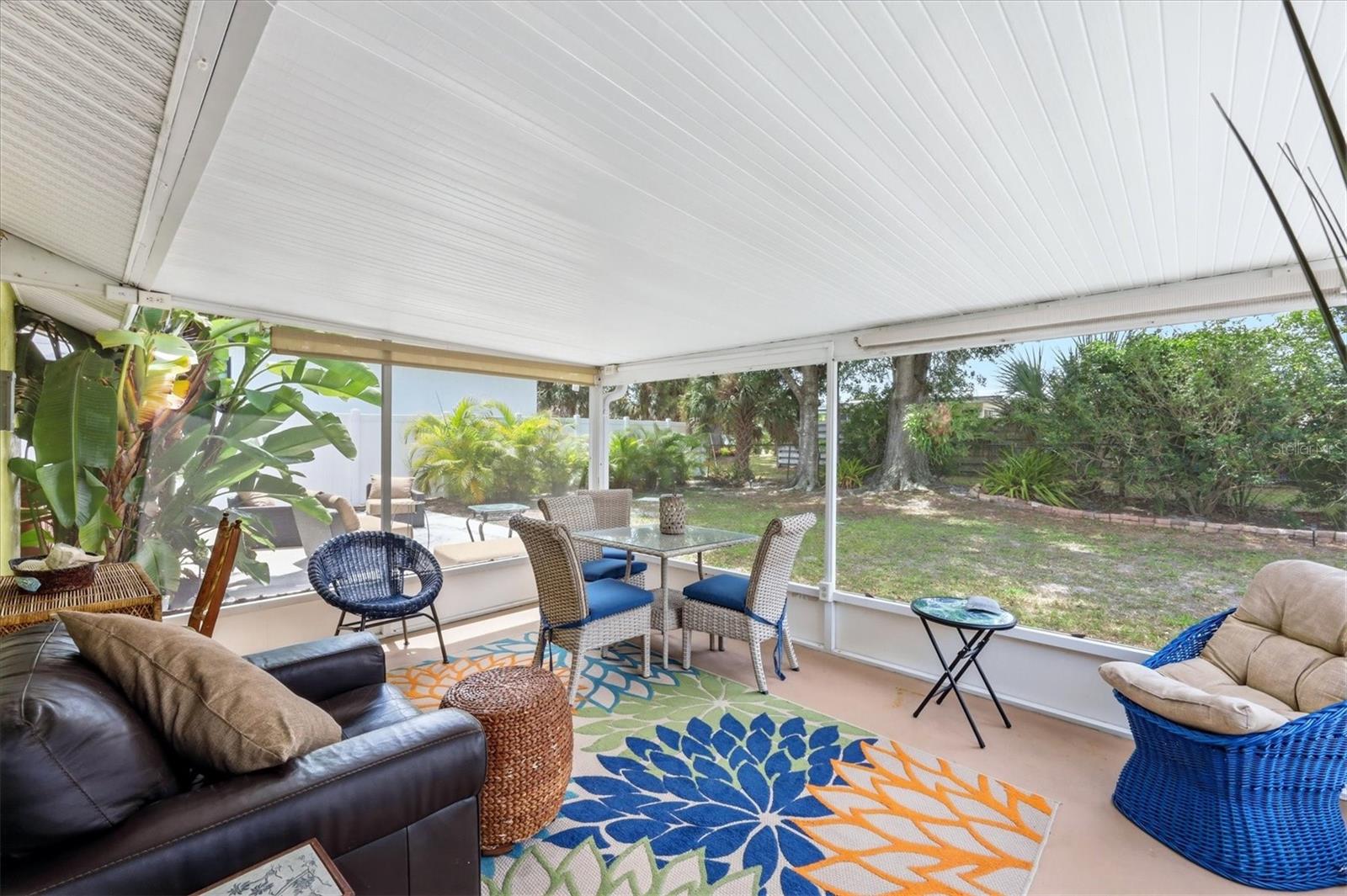 SOUTH VENICE - Residential