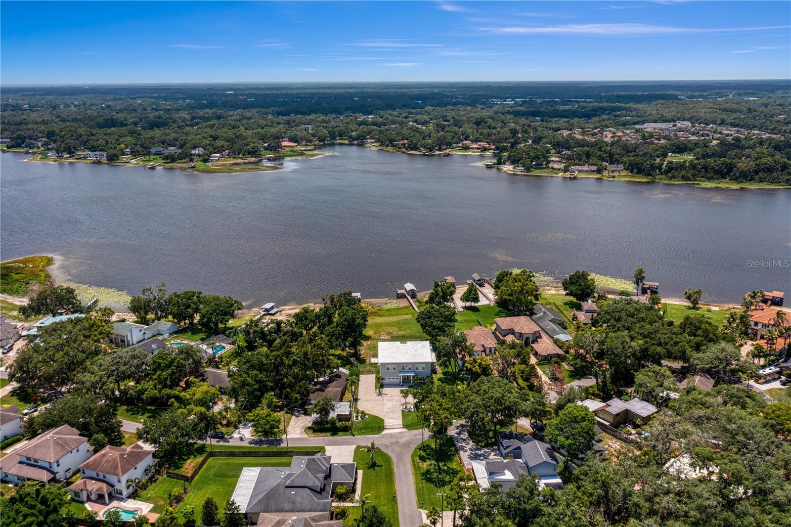 LAKE MAGDALENE FOR REST - Residential