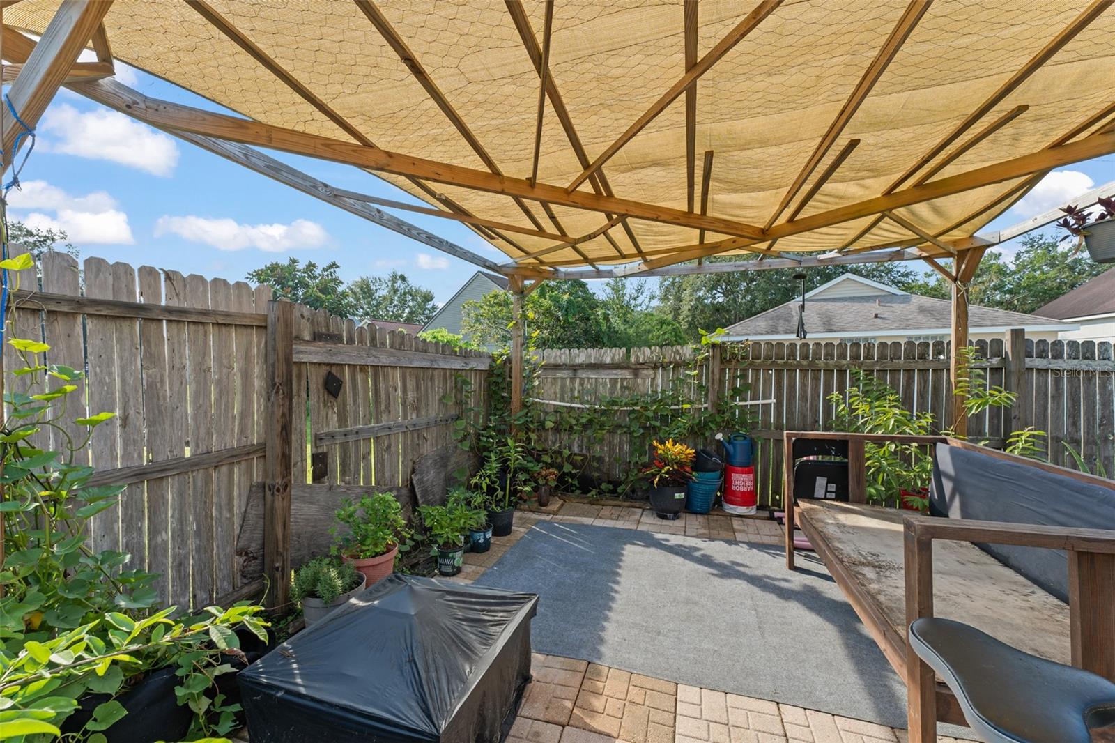 PARK AVE ESTATES - Residential