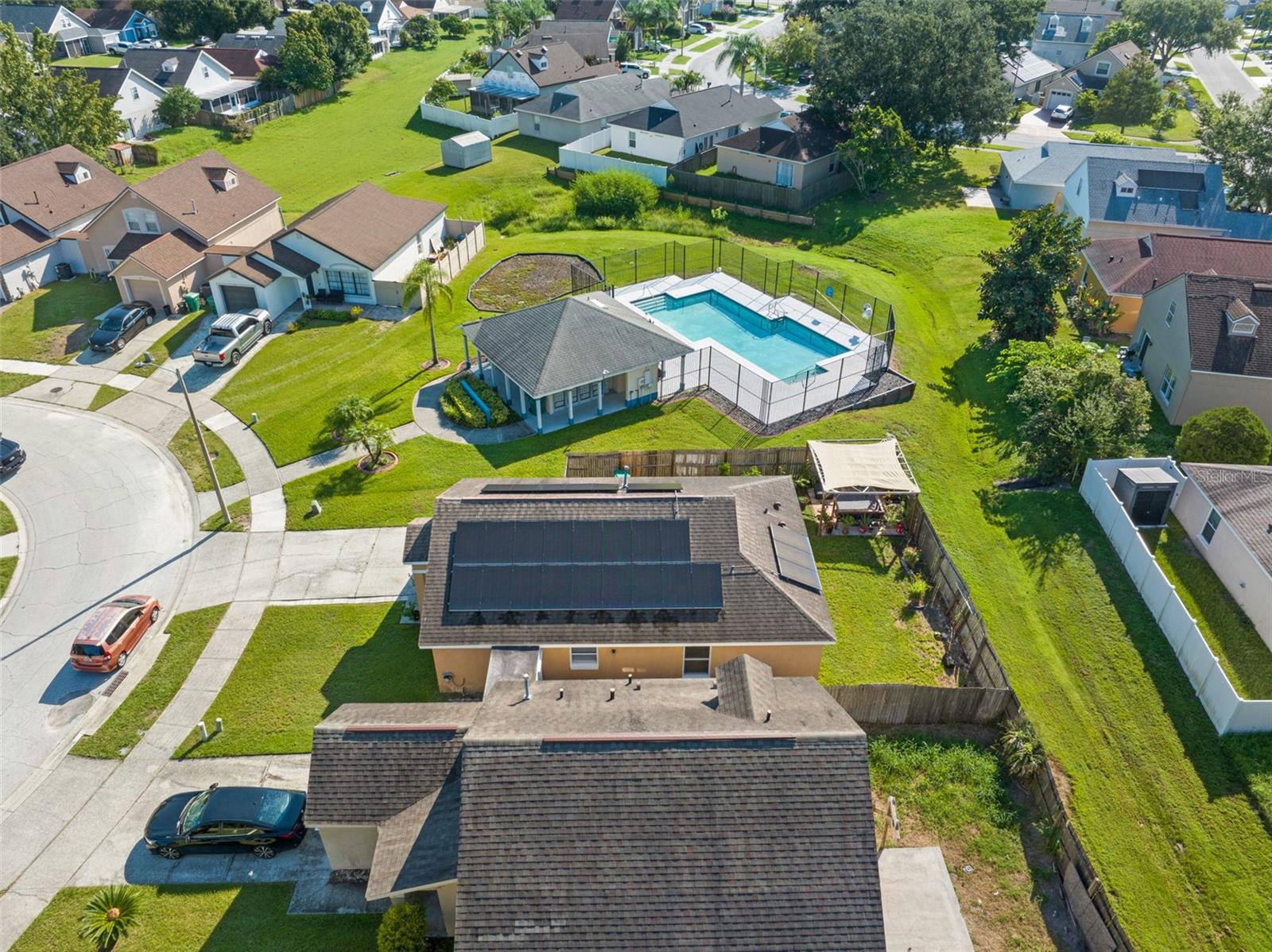 PARK AVE ESTATES - Residential