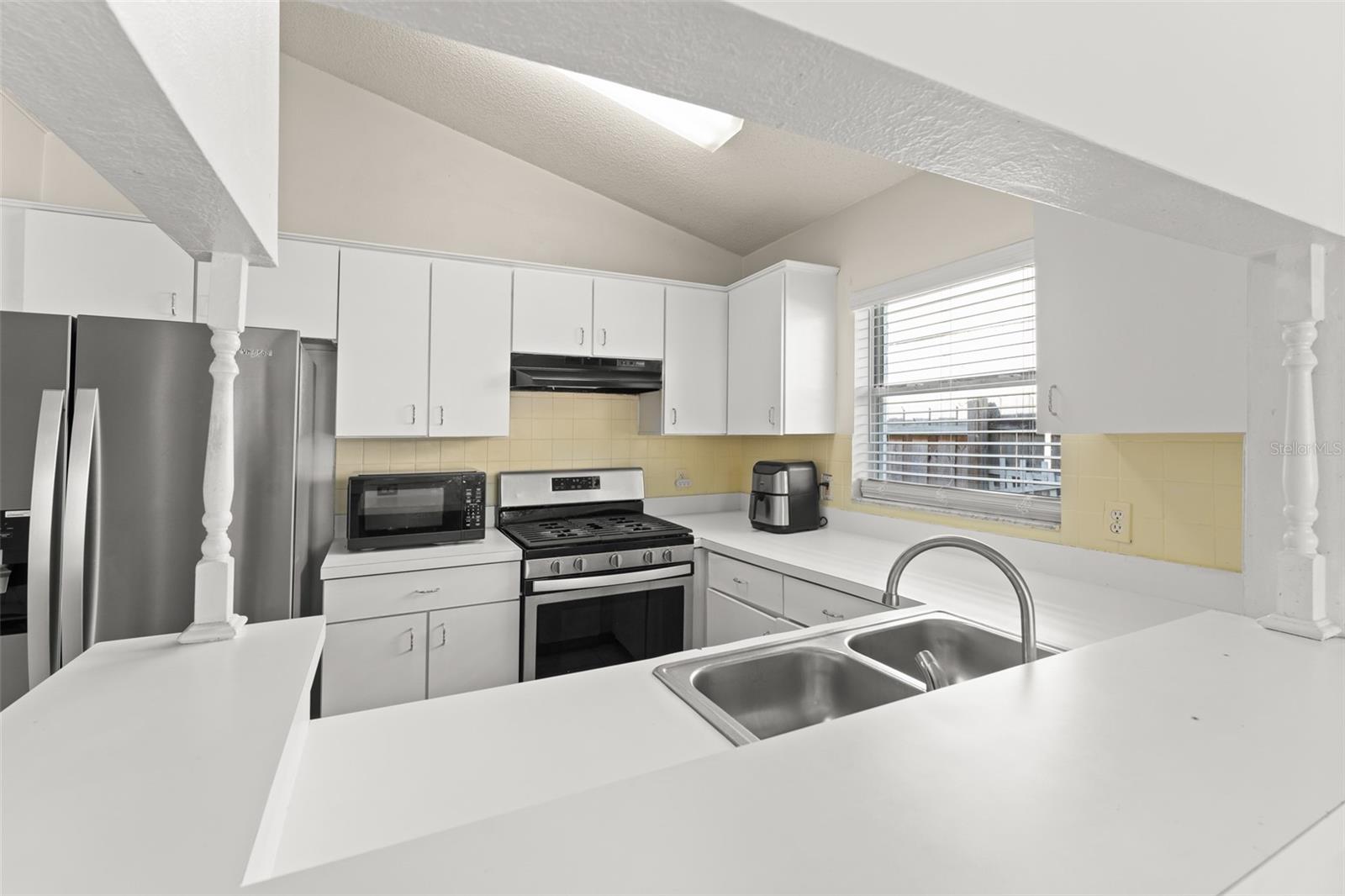 PARK AVE ESTATES - Residential