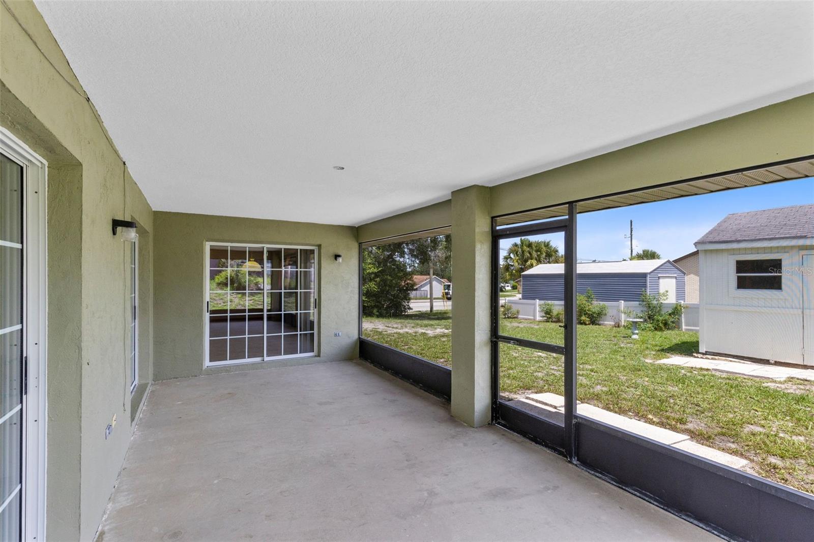 DELTONA LAKES UNIT 04 - Residential