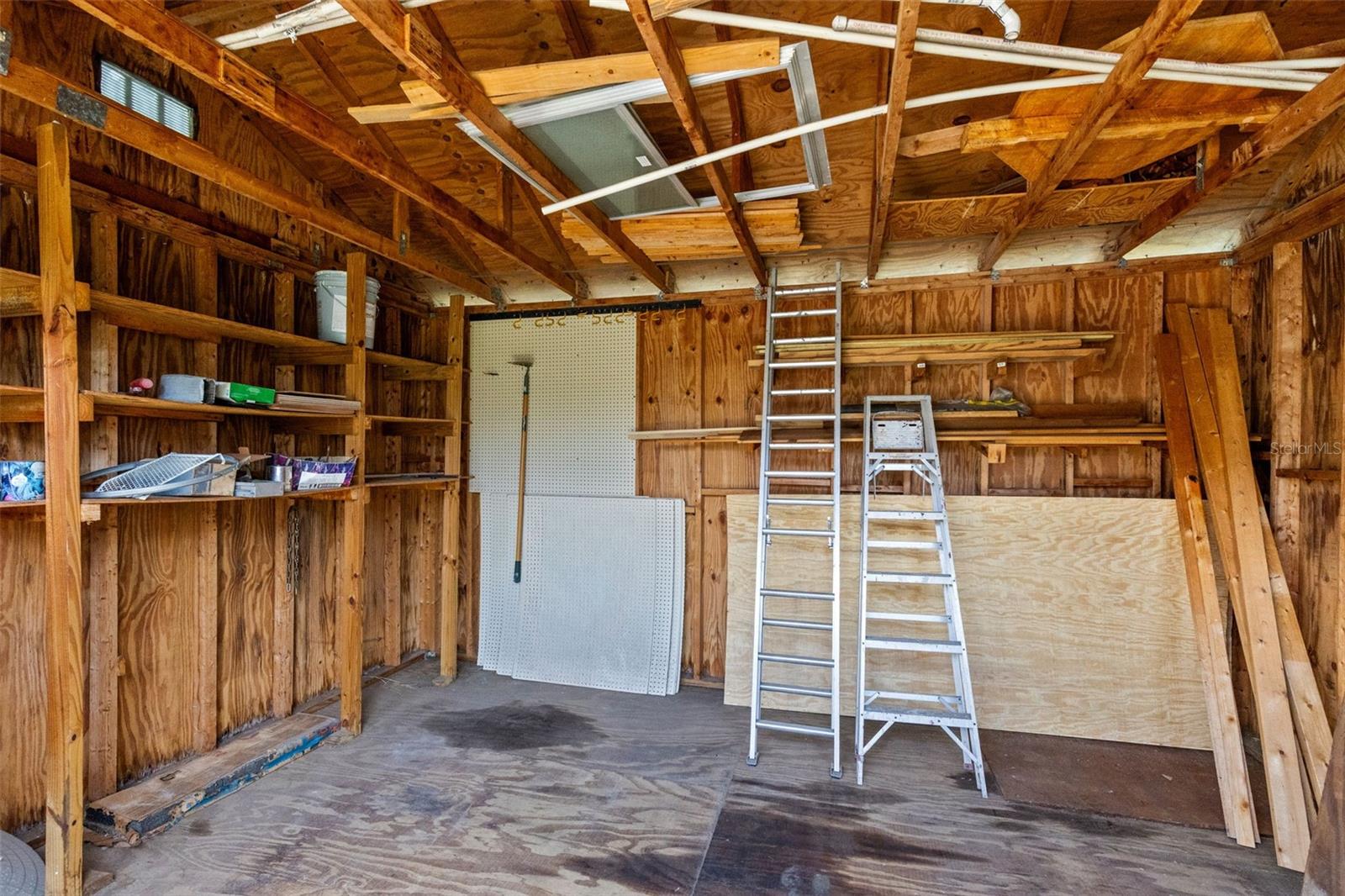 DELTONA LAKES UNIT 04 - Residential