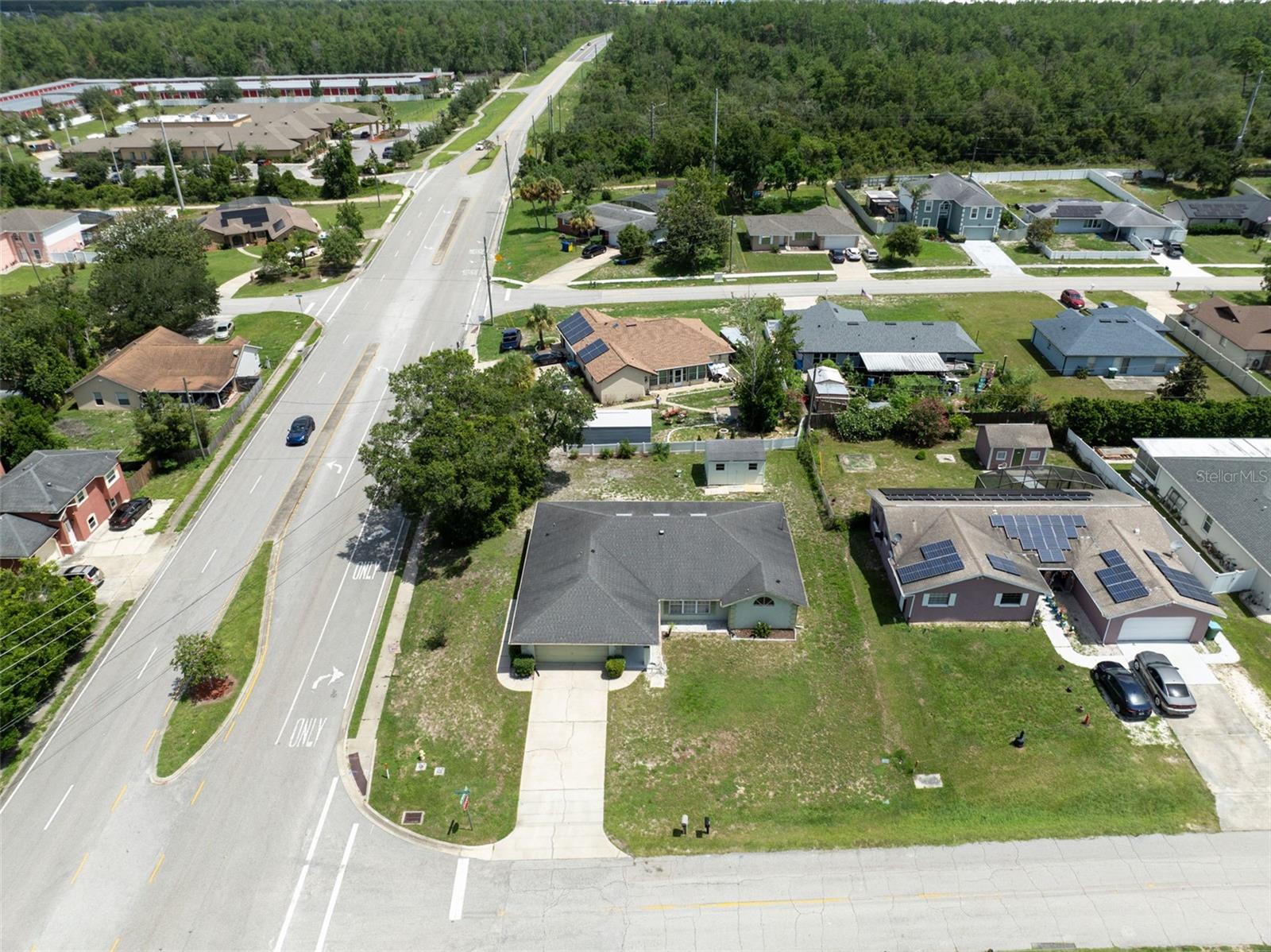 DELTONA LAKES UNIT 04 - Residential