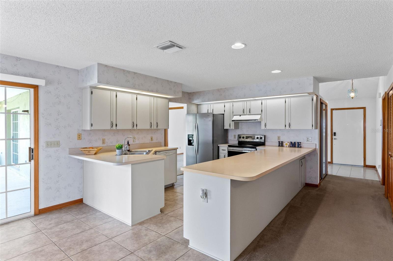 DELTONA LAKES UNIT 04 - Residential