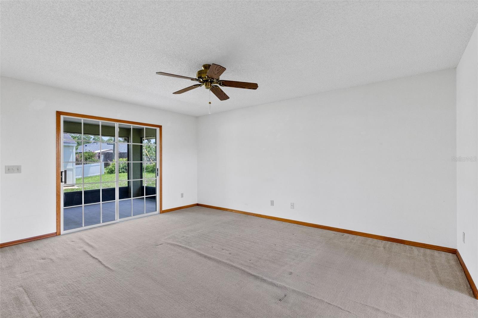 DELTONA LAKES UNIT 04 - Residential