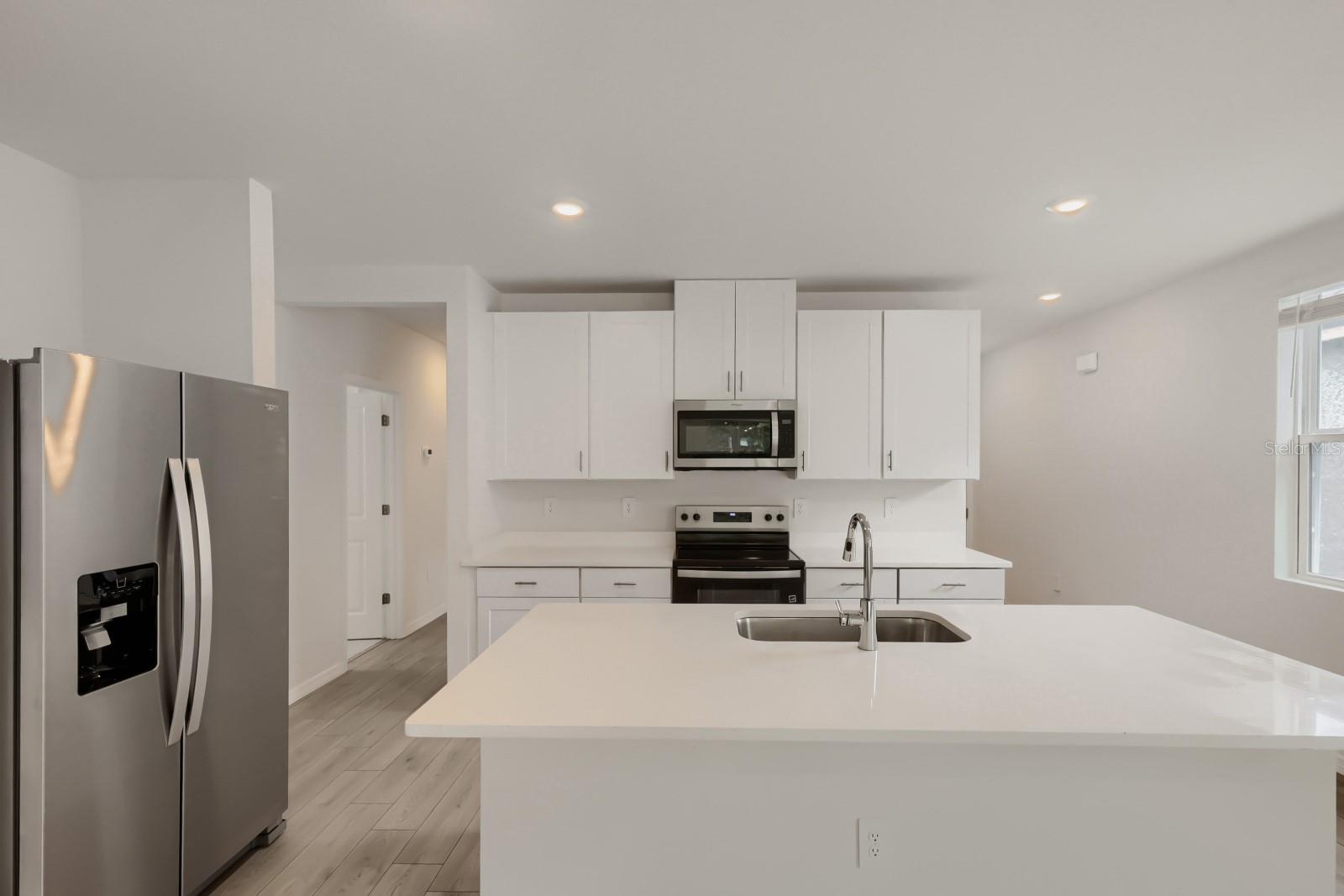 LEYLAND PRESERVE LOT 31 EASE DES IN ORB 4512 PG796 - Residential