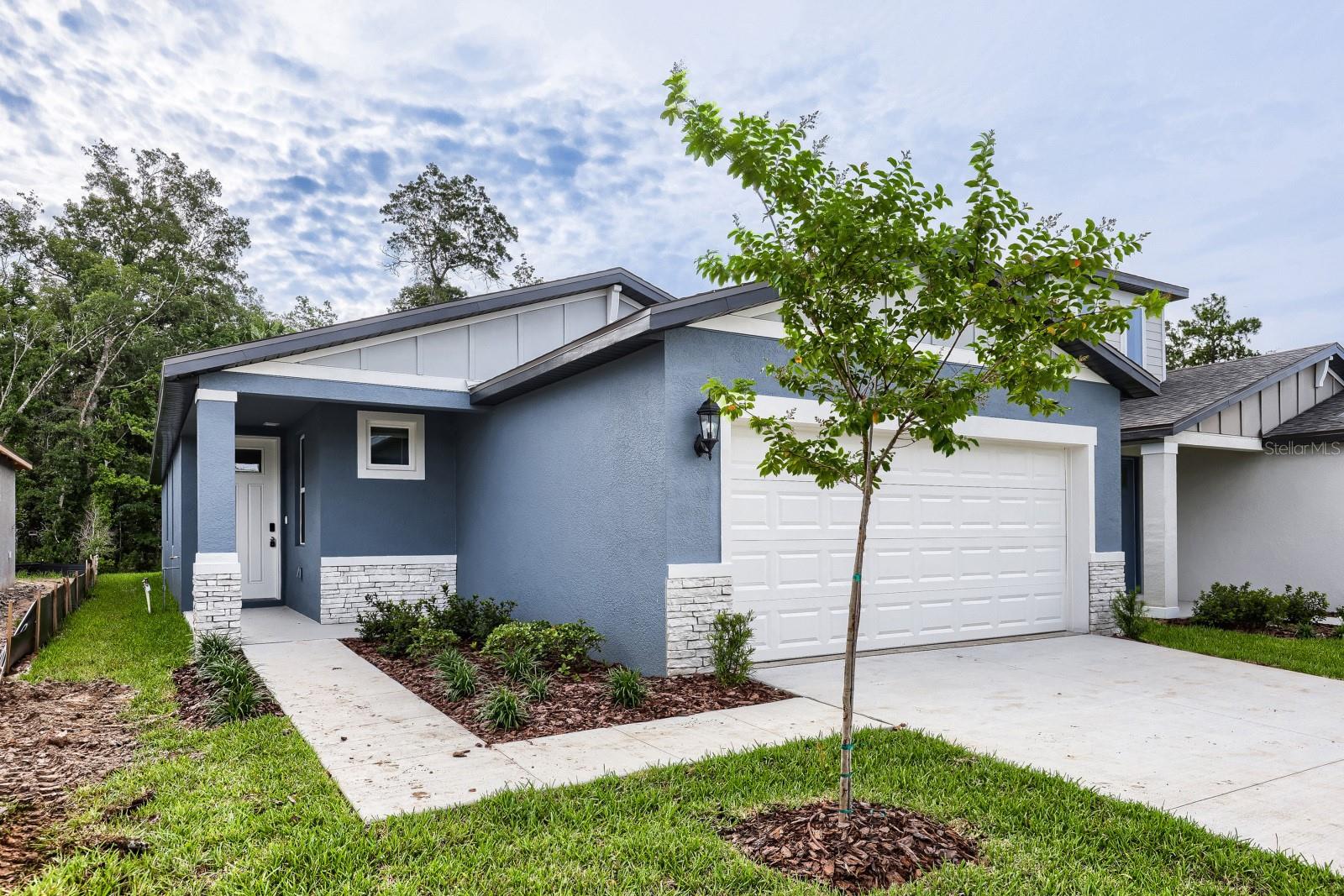 LEYLAND PRESERVE LOT 31 EASE DES IN ORB 4512 PG796 - Residential