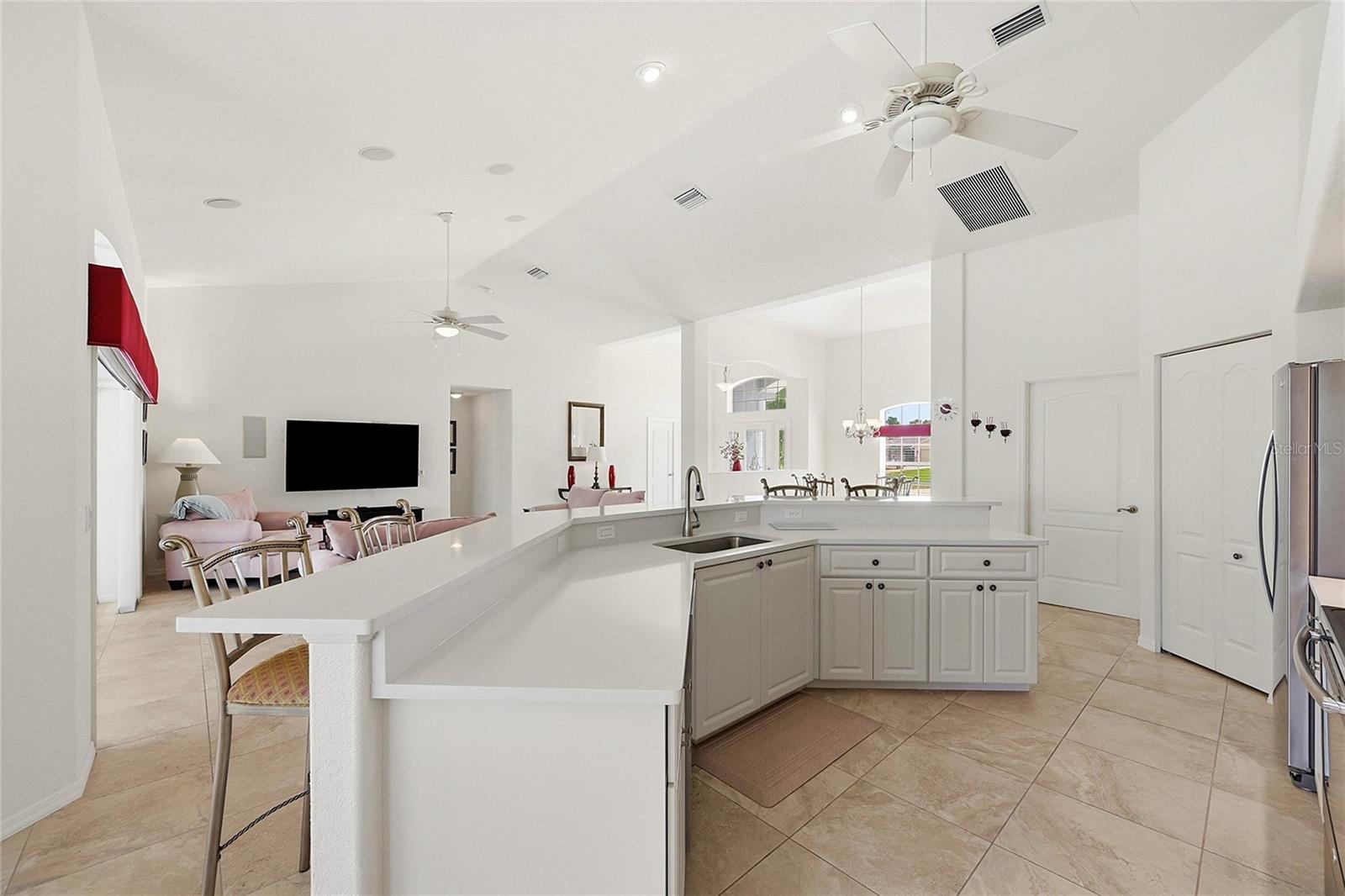 ROTONDA WEST LONG MEADOW - Residential