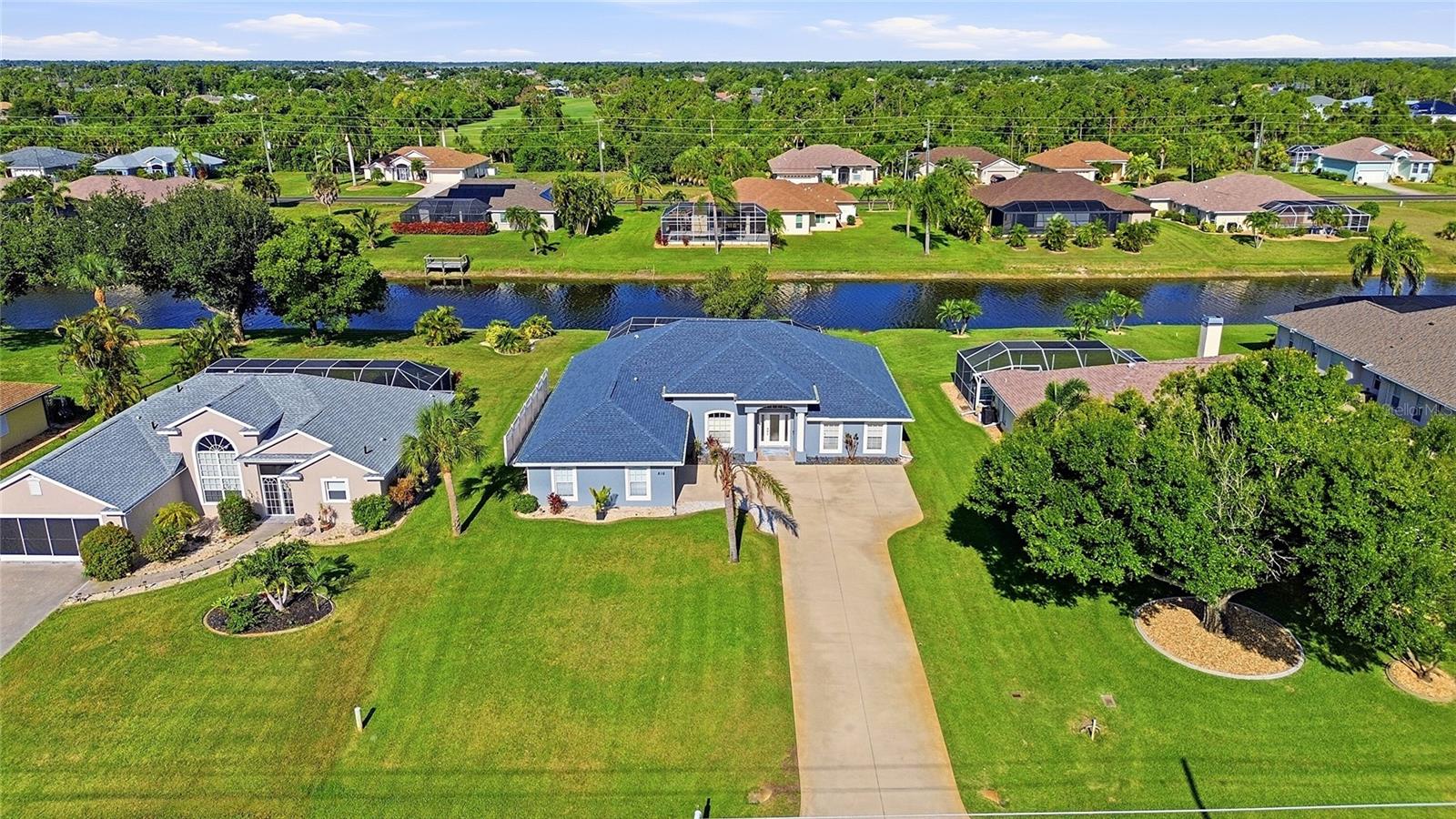 ROTONDA WEST LONG MEADOW - Residential