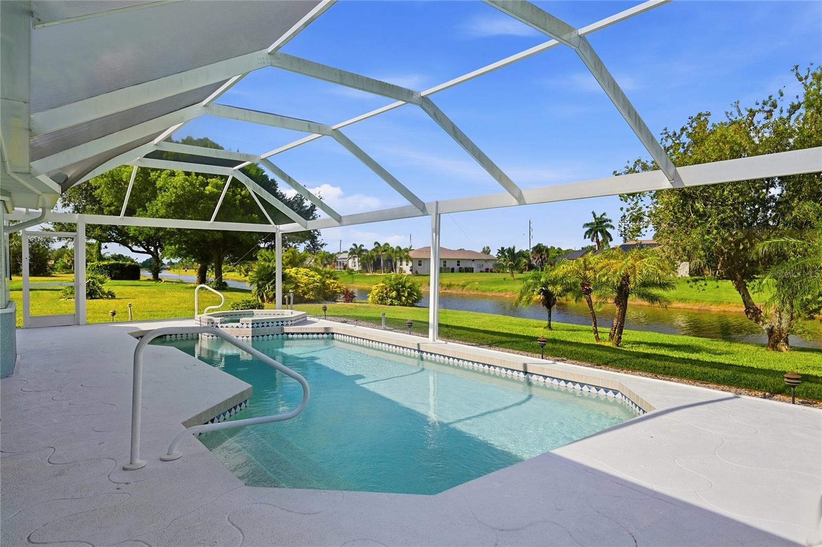 ROTONDA WEST LONG MEADOW - Residential
