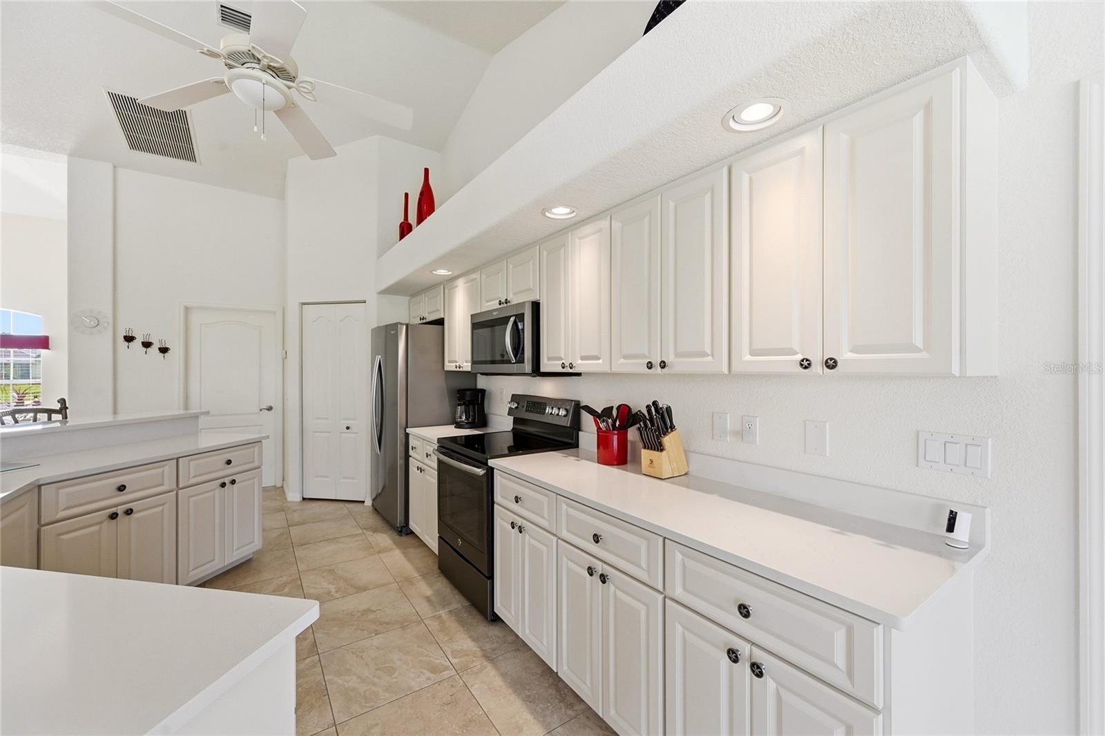 ROTONDA WEST LONG MEADOW - Residential