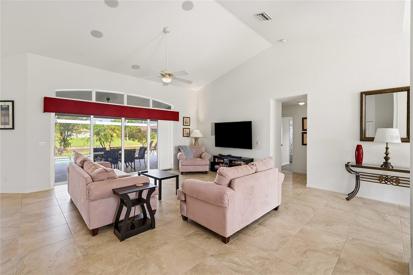 ROTONDA WEST LONG MEADOW - Residential