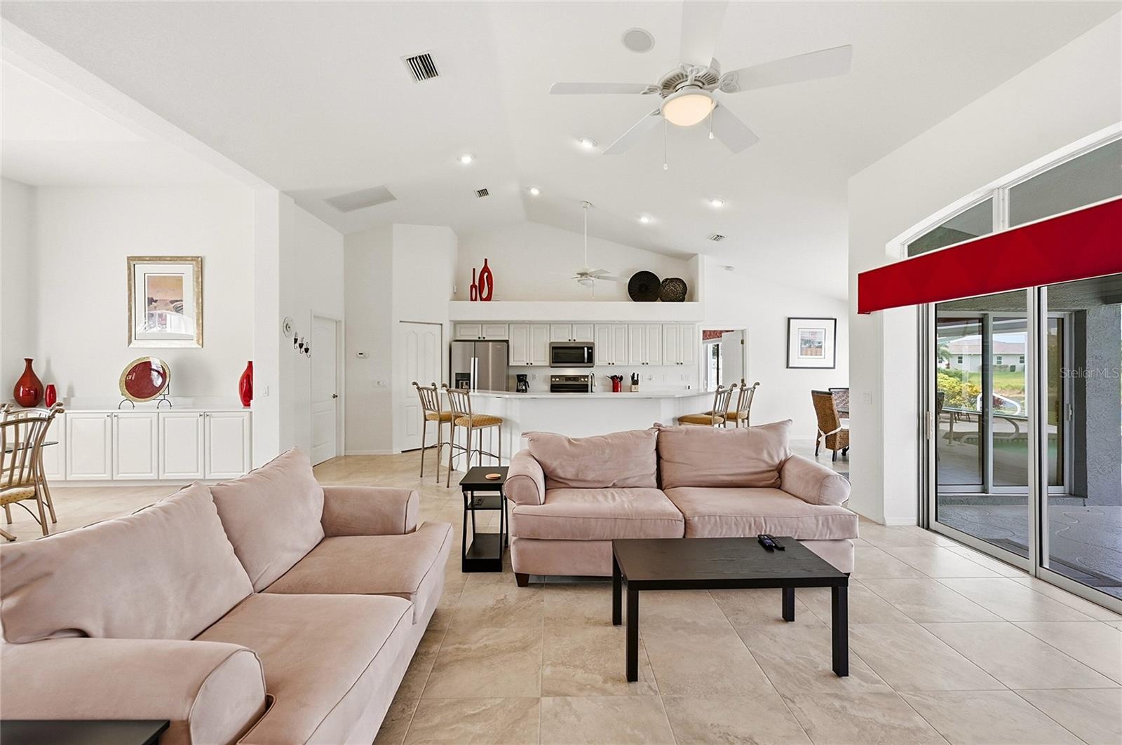 ROTONDA WEST LONG MEADOW - Residential